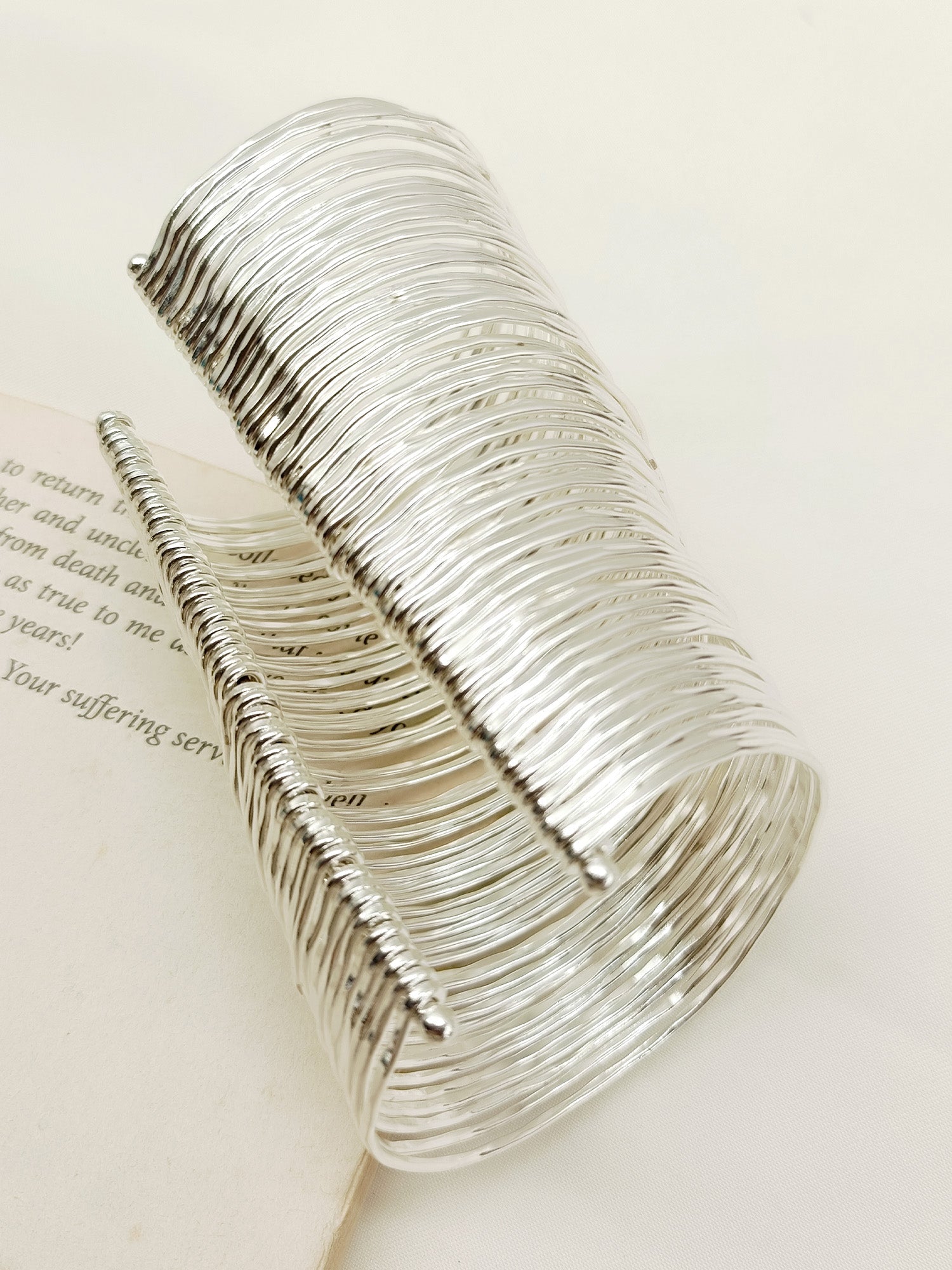 Clementine Silver Western Handcuff