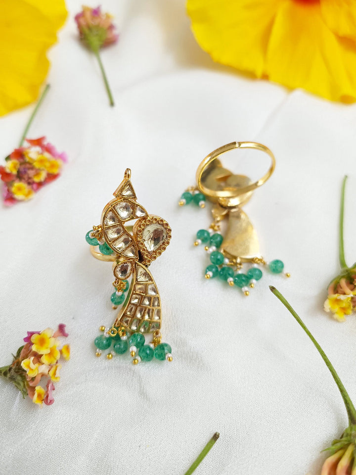 Rimjhim Mint Green Kundan Toe Ring