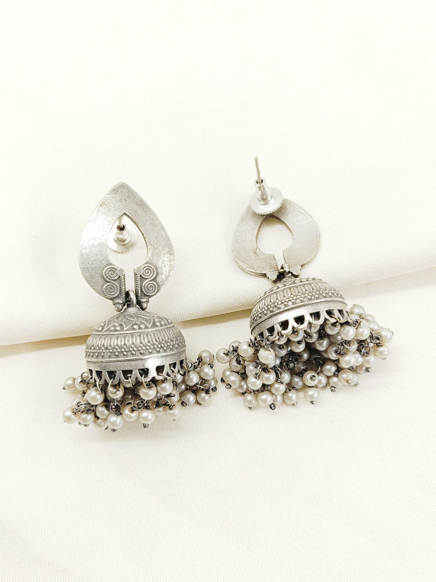 Madhusmitha Plain Oxidized Jhumki