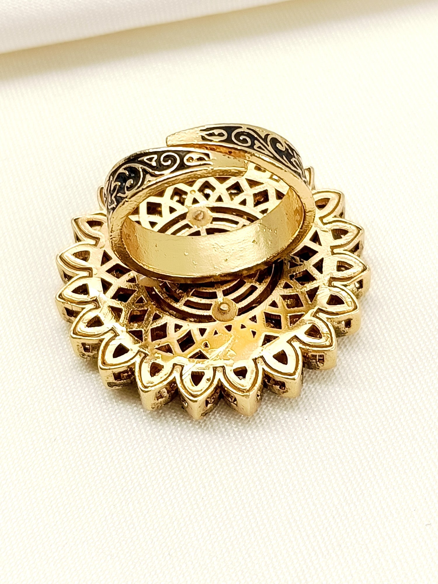 Aabheri R&G Kundan Finger Ring
