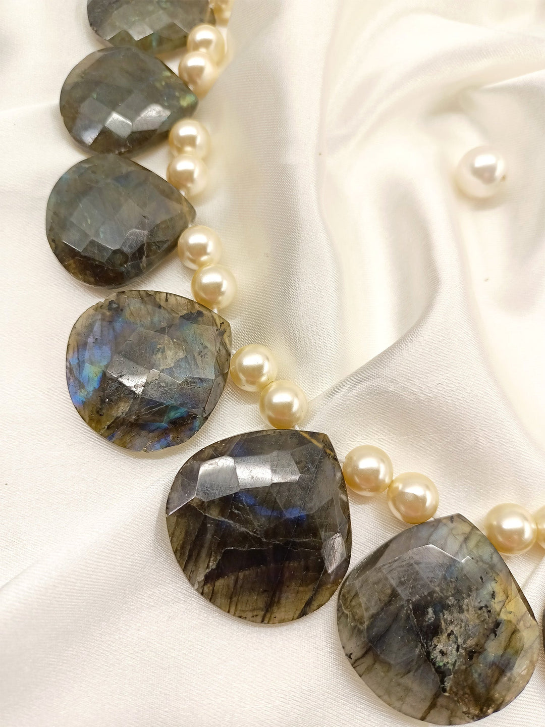 Kim Labradorite Natural Stone Necklace