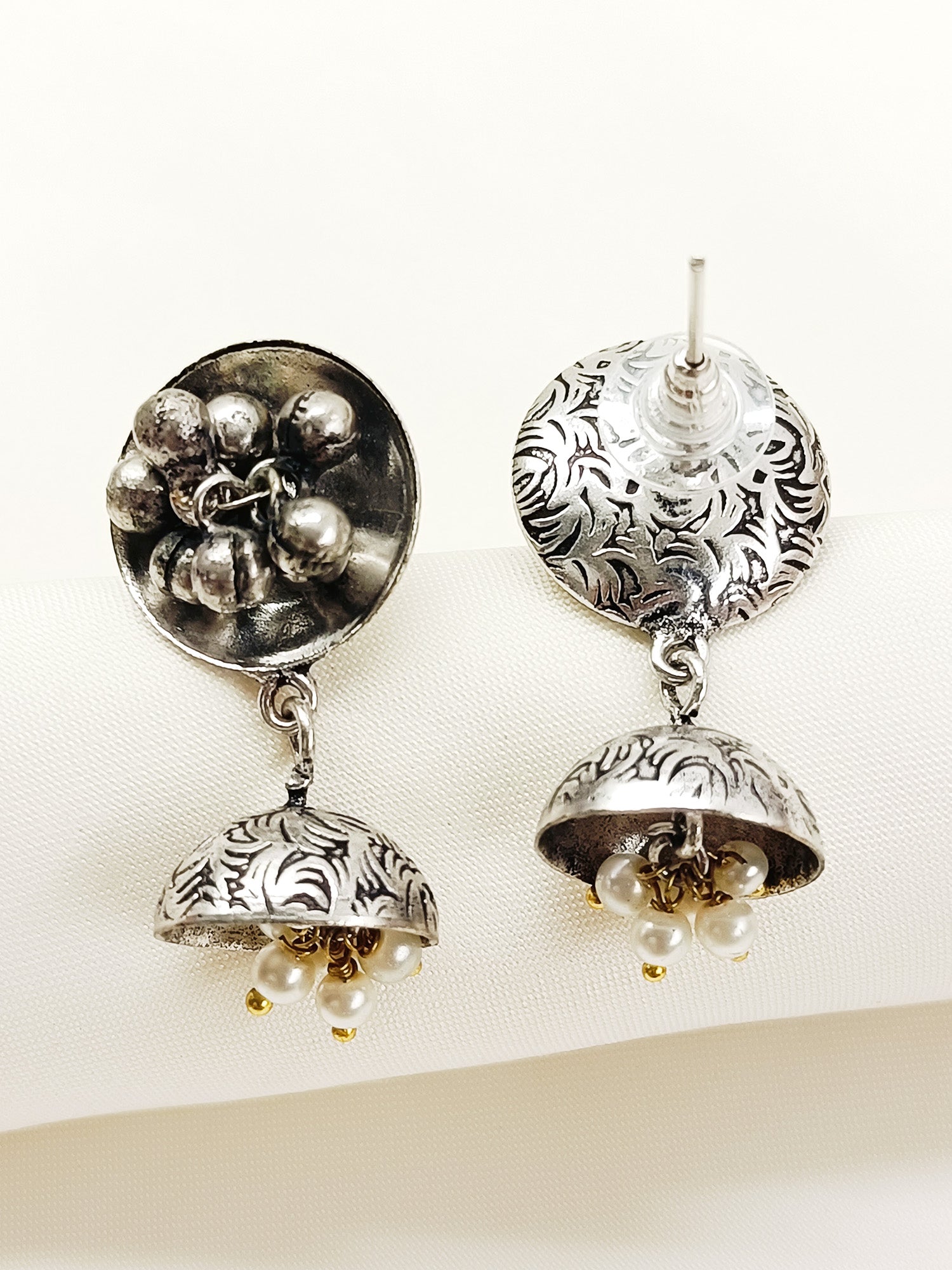 Vidisha Plain Oxidized Jhumki