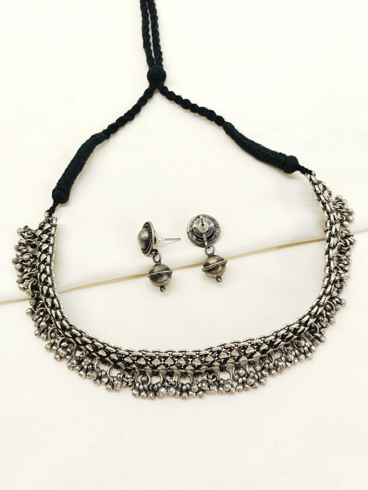 Venu Plain Oxidized Necklace Set