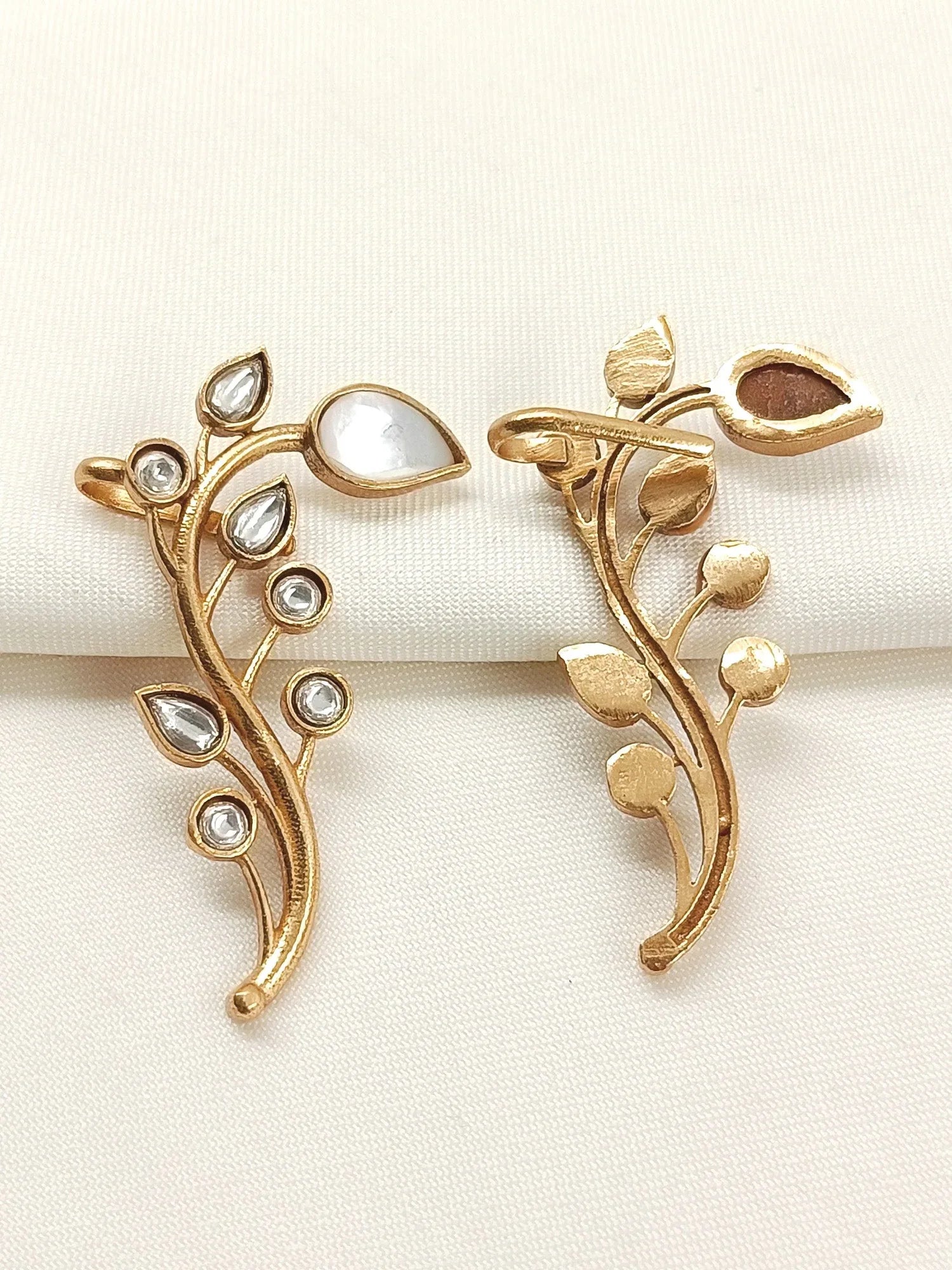 Chaitani White Boutique Earcuffs