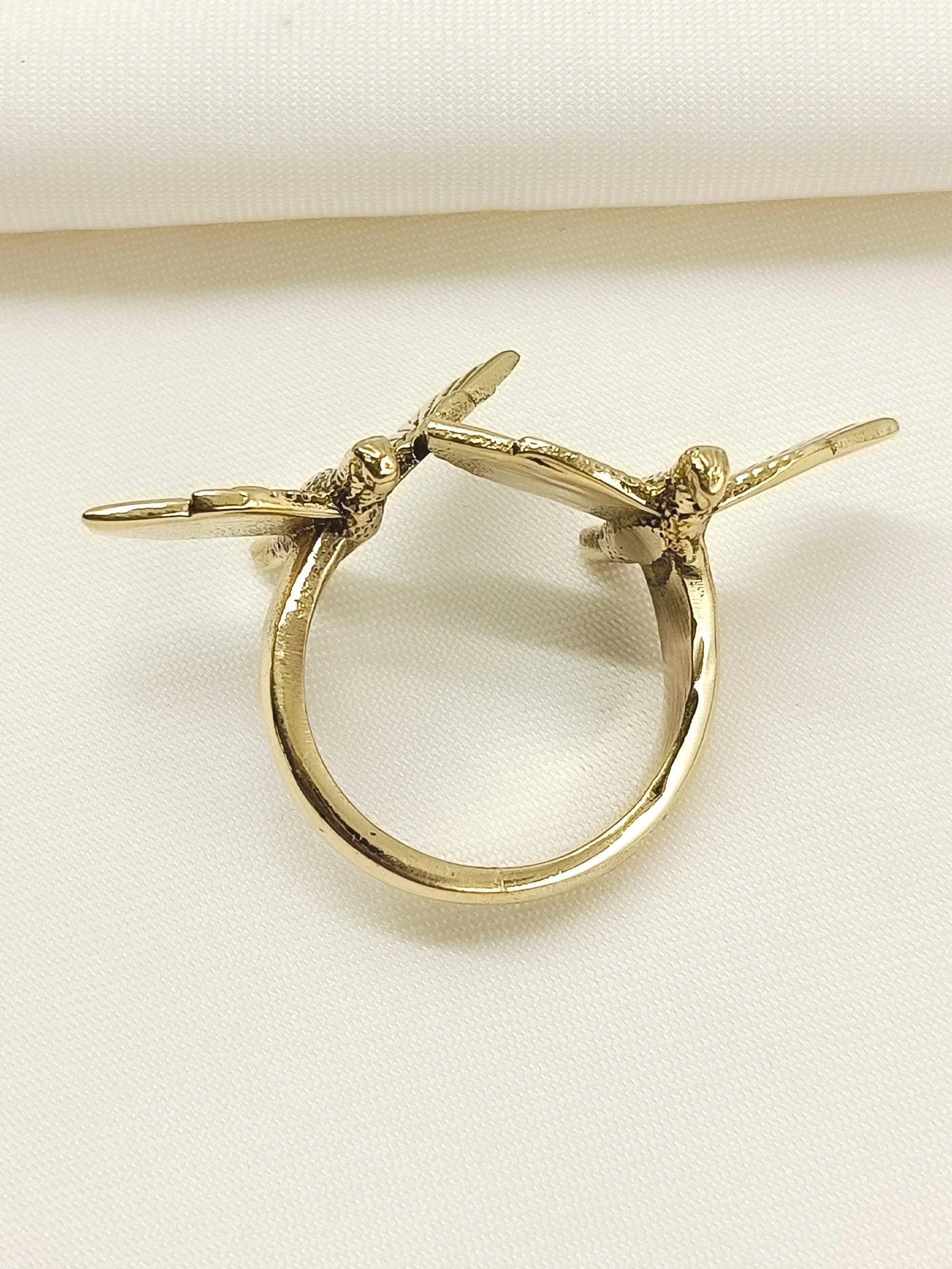Edith Golden Western Finger Ring