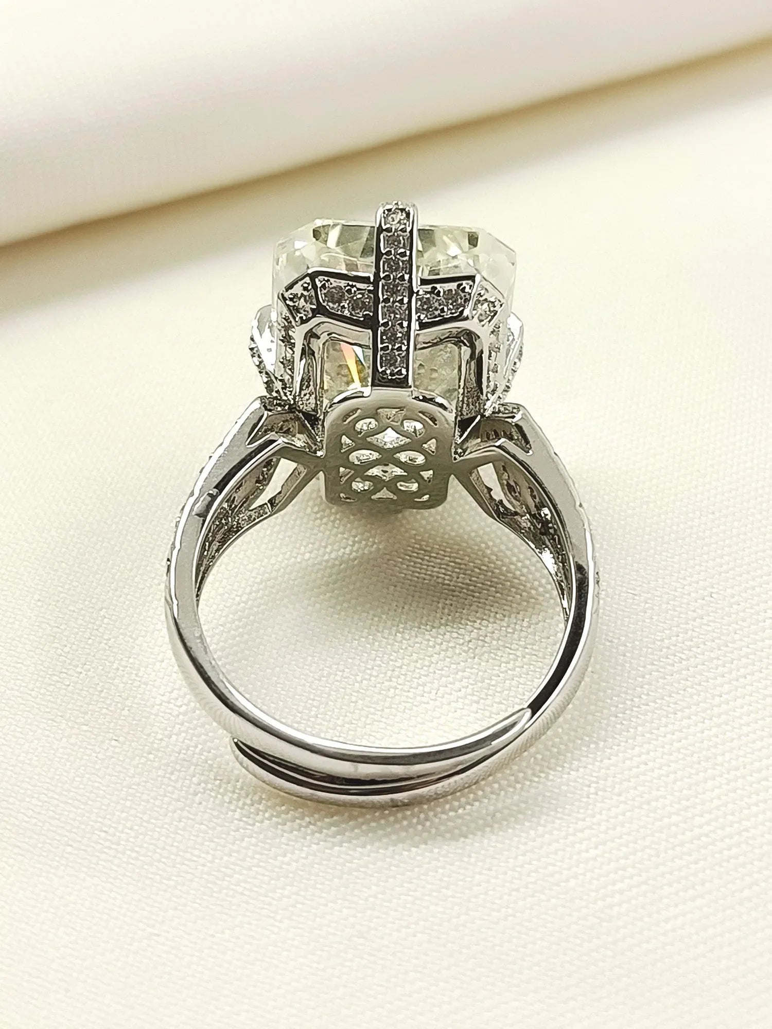 Kiaan White American Diamond Finger Ring