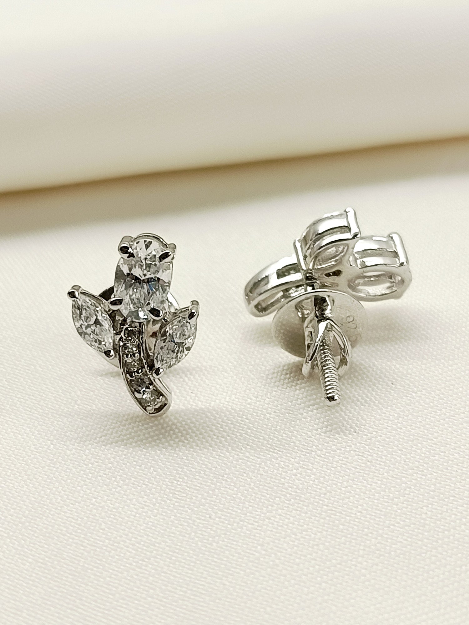 Anasat 92.5 Silver Swarovski Stone Tops - qivii