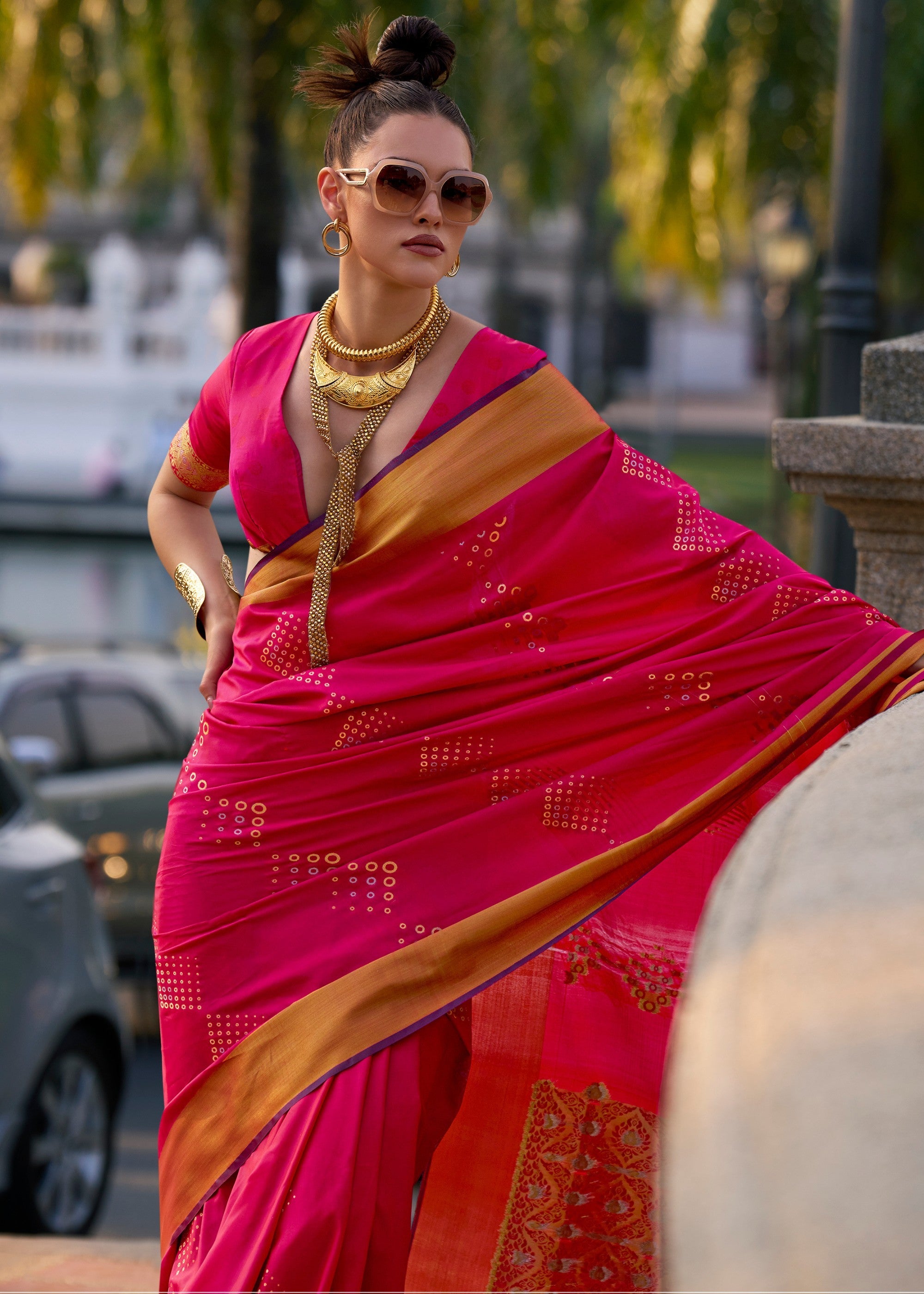 Meganta Handloom Weaving Satin Silk Saree - qivii