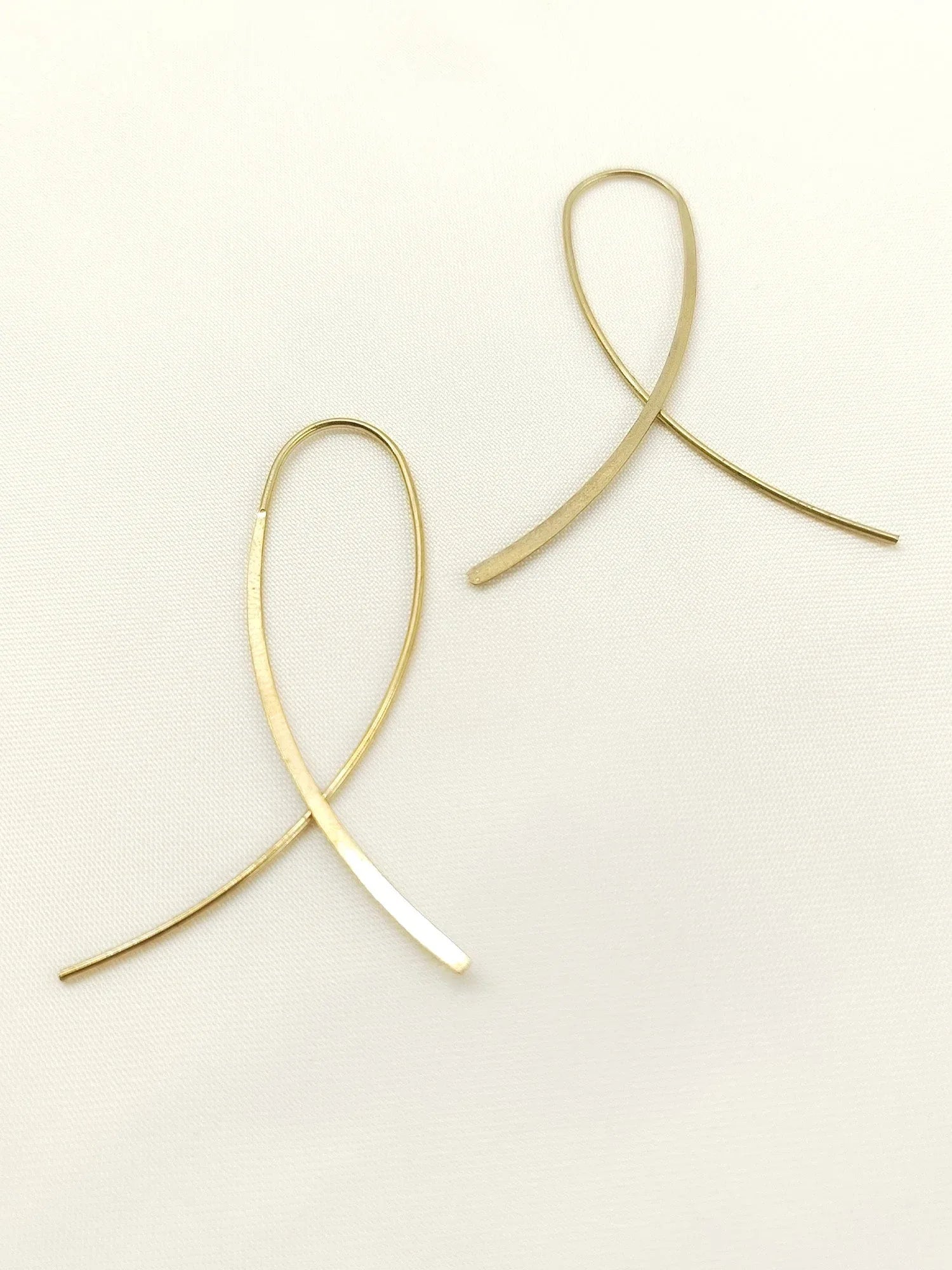 Hyma Golden Western Earrings