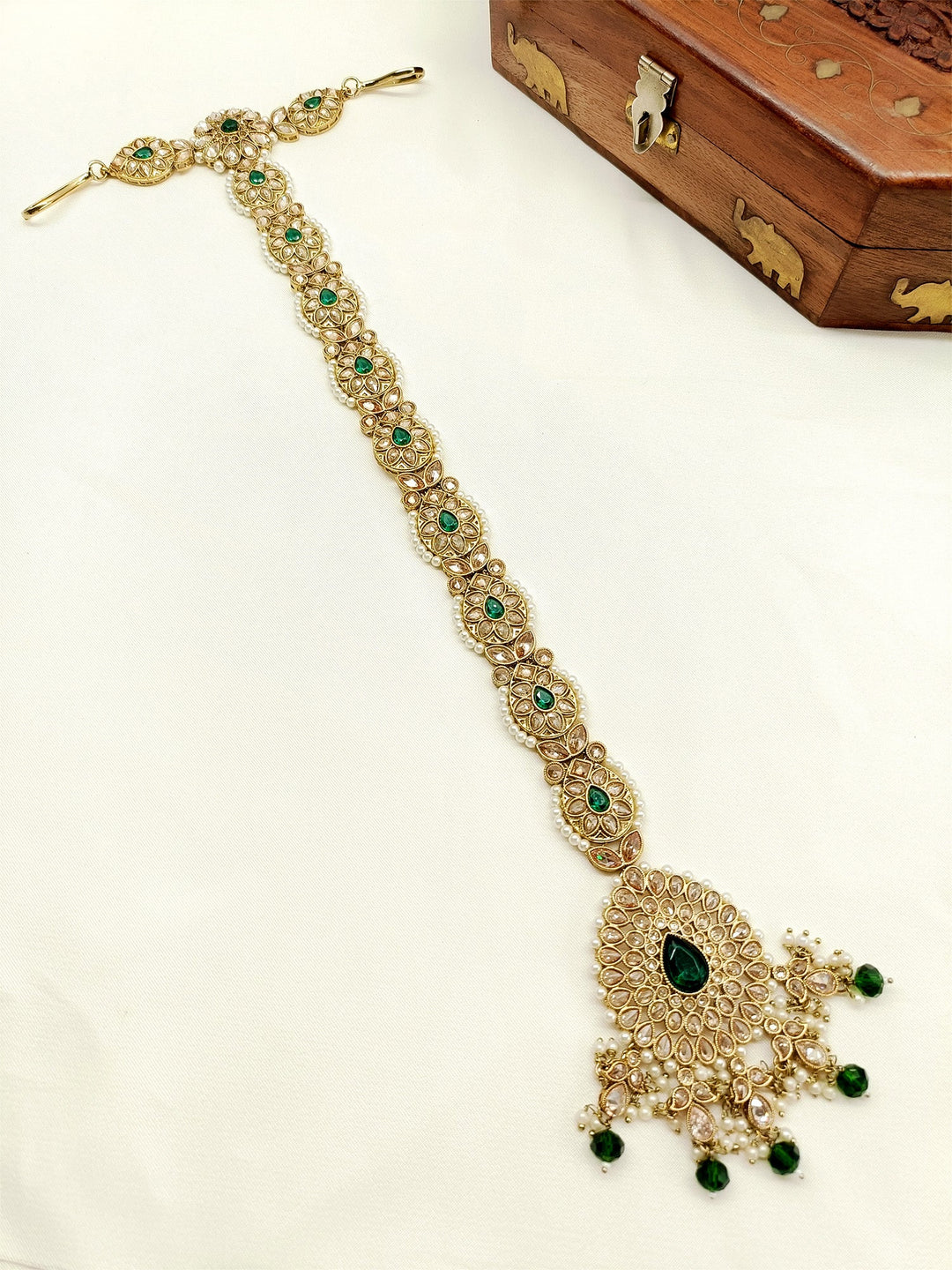 Kumari Green Braid Accessories In Polki