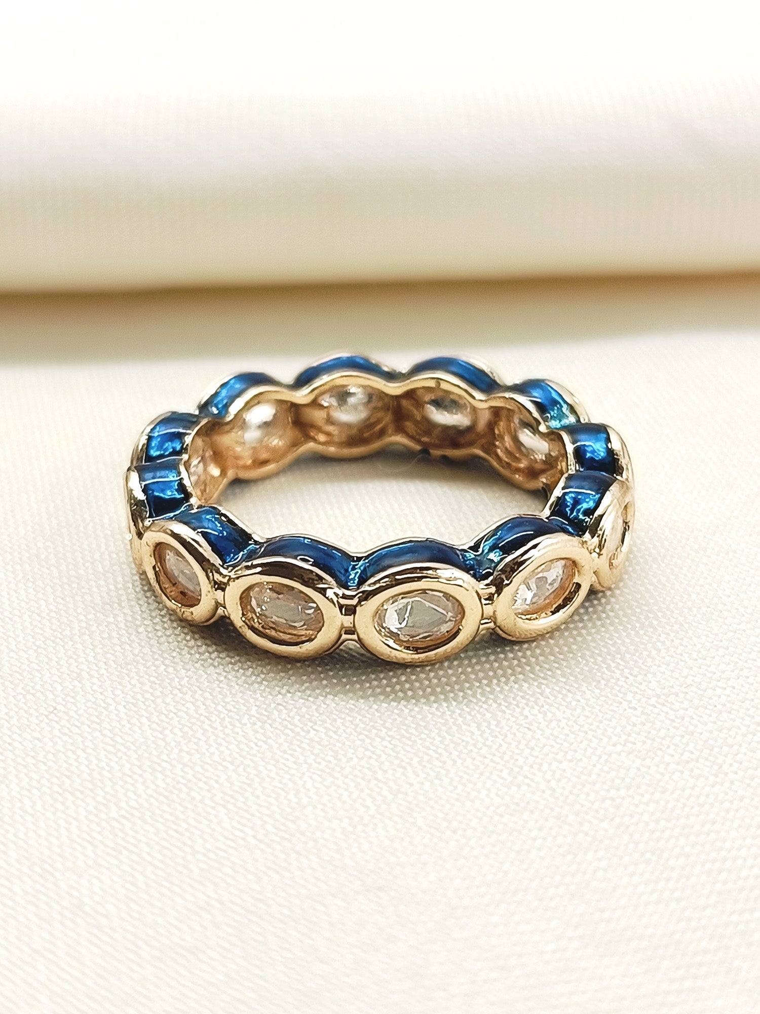 Diyanshi White Kundan Finger Ring