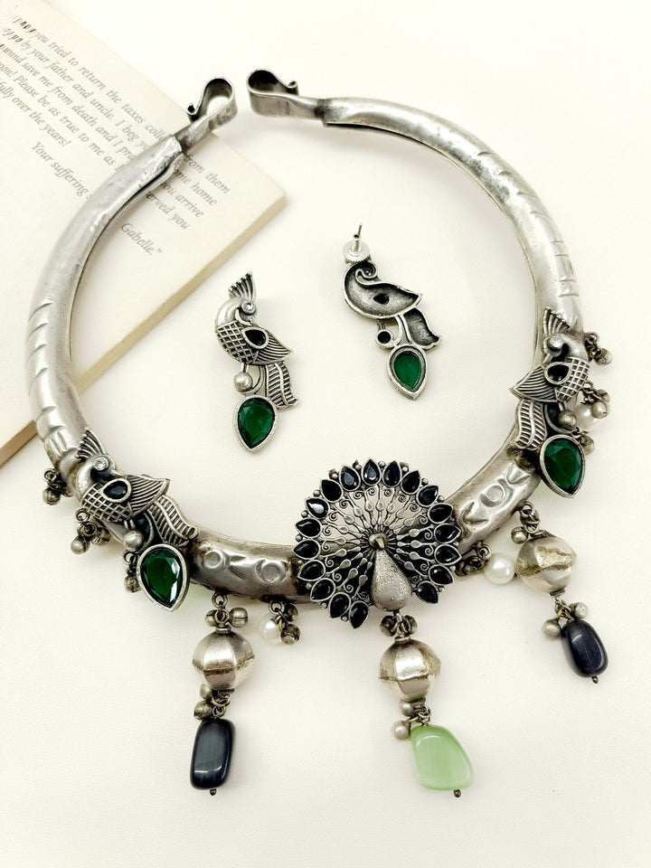 Donna Green German Silver Oxidized Hasli Set