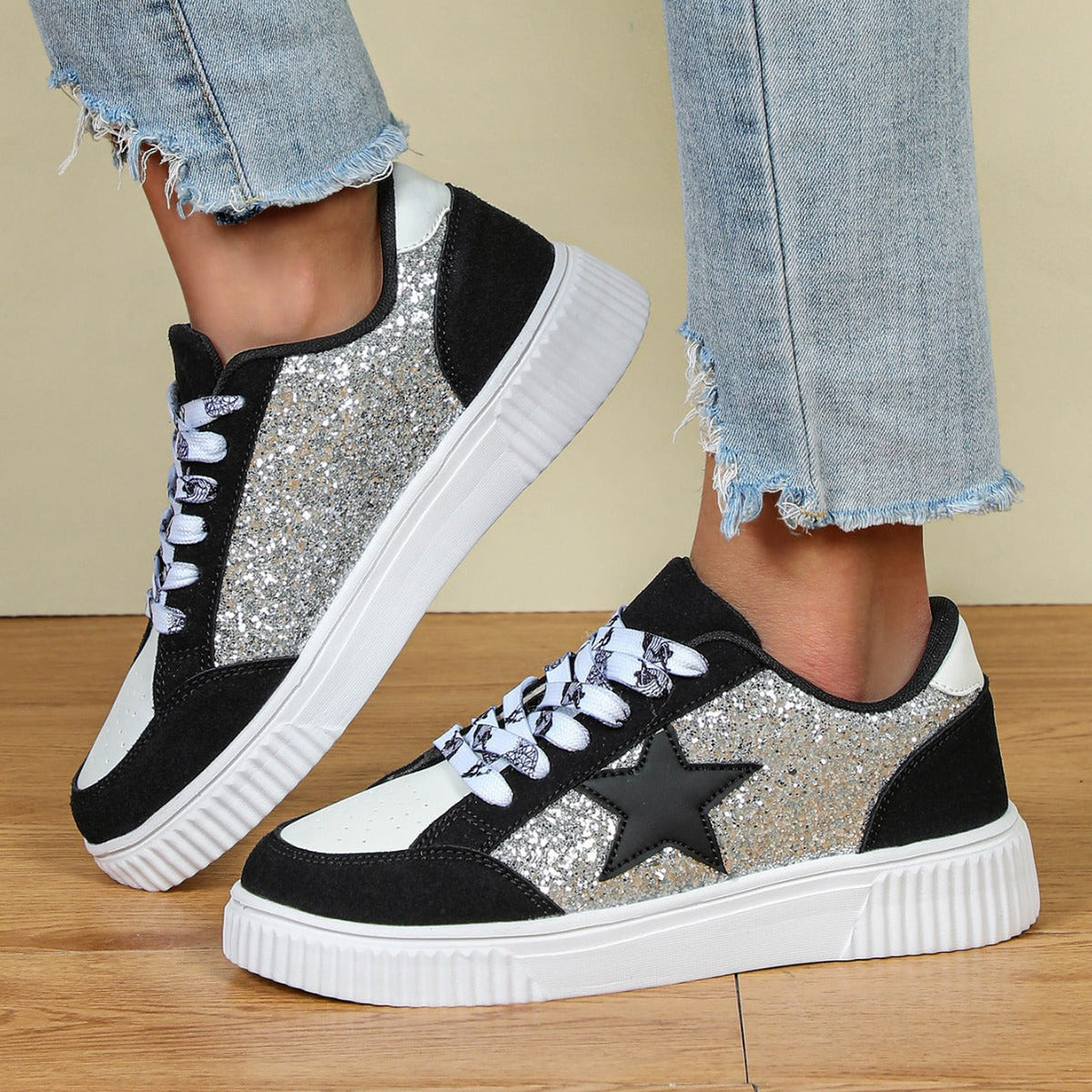 Women's Plus Size Trendy Sequins Skate Shoes - Soft Cushioned Lace-Up Casual Sneakers for Unisex Couples, Outdoor & School Streetwear