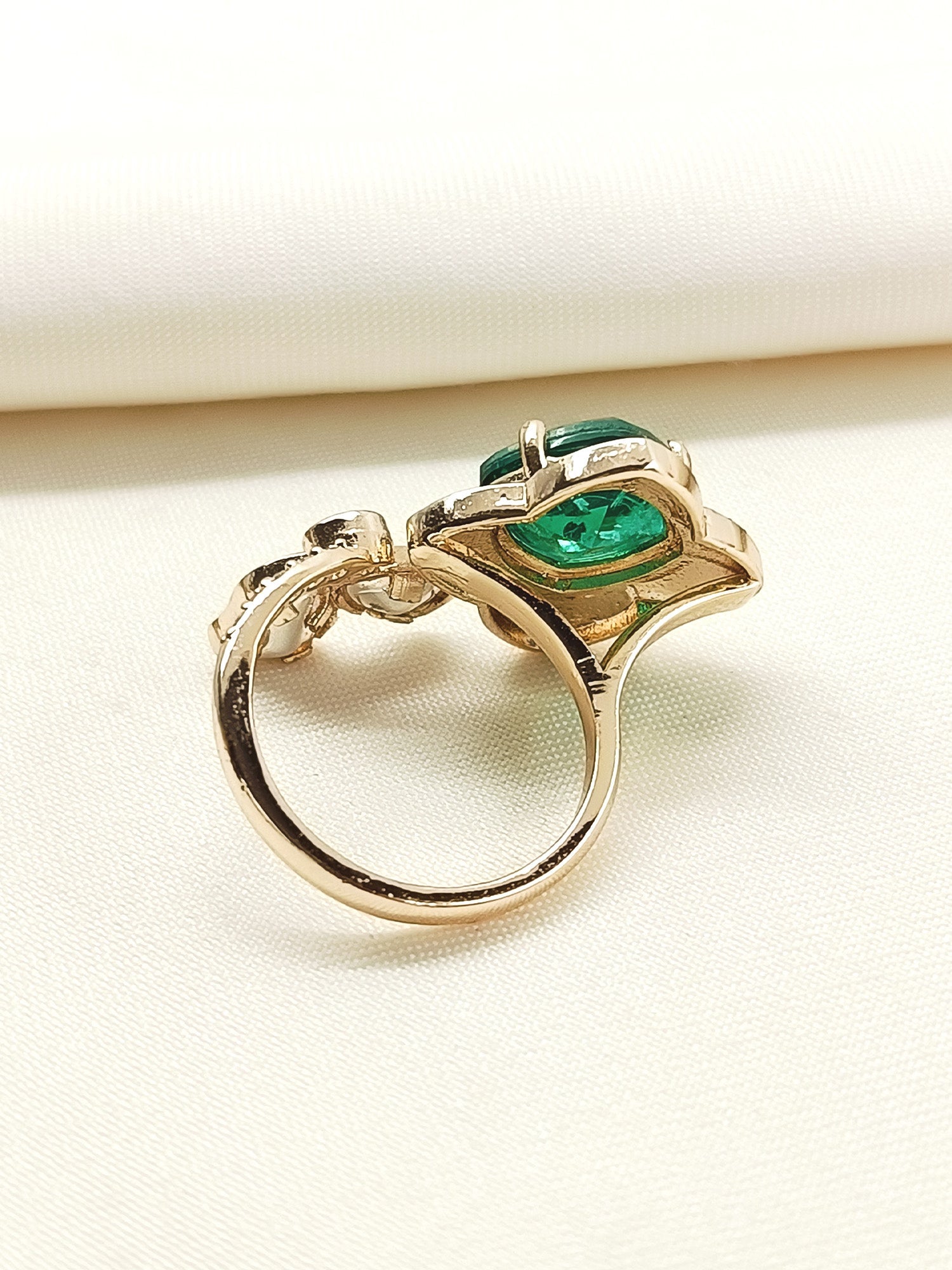 Tanirika Multi Colour Kundan Finger Ring