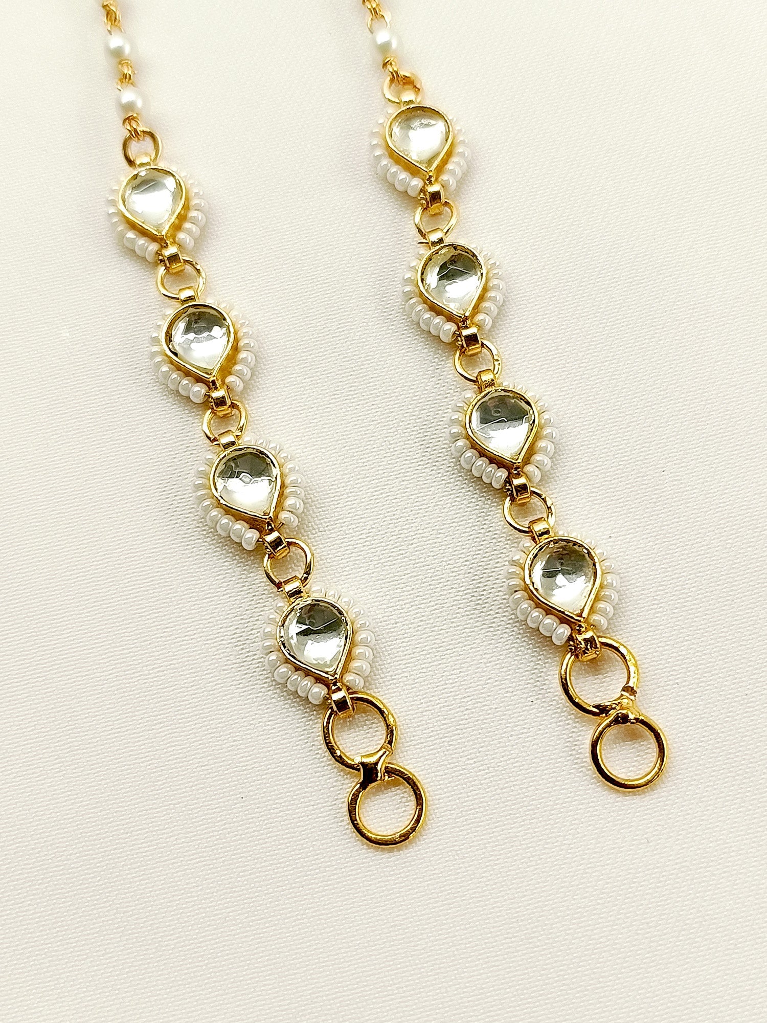 Nandika White Traditional Ear Chain