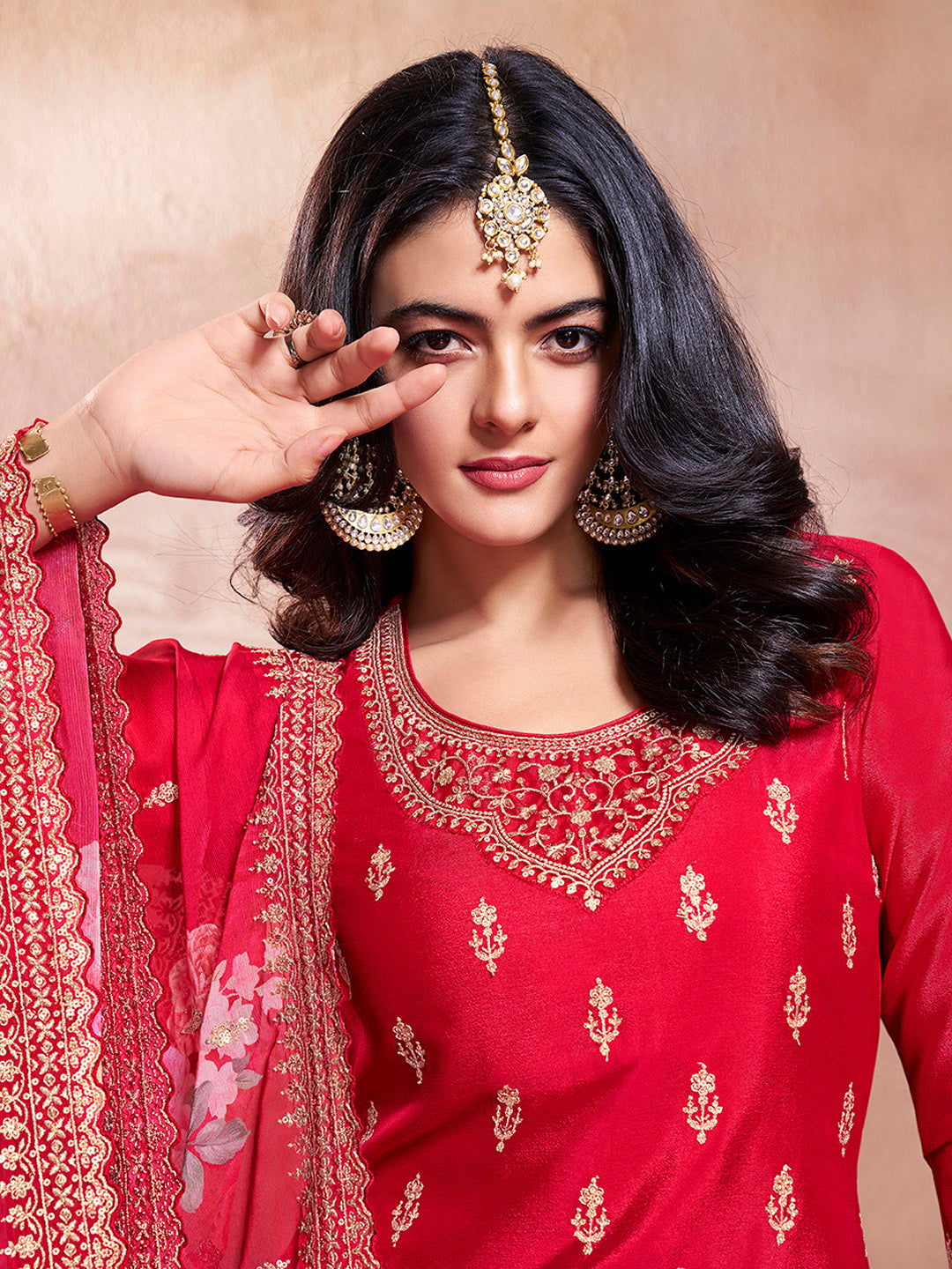 Red Butti Floral Pattern Sequins Embroidered Sharara Suit Set - qivii