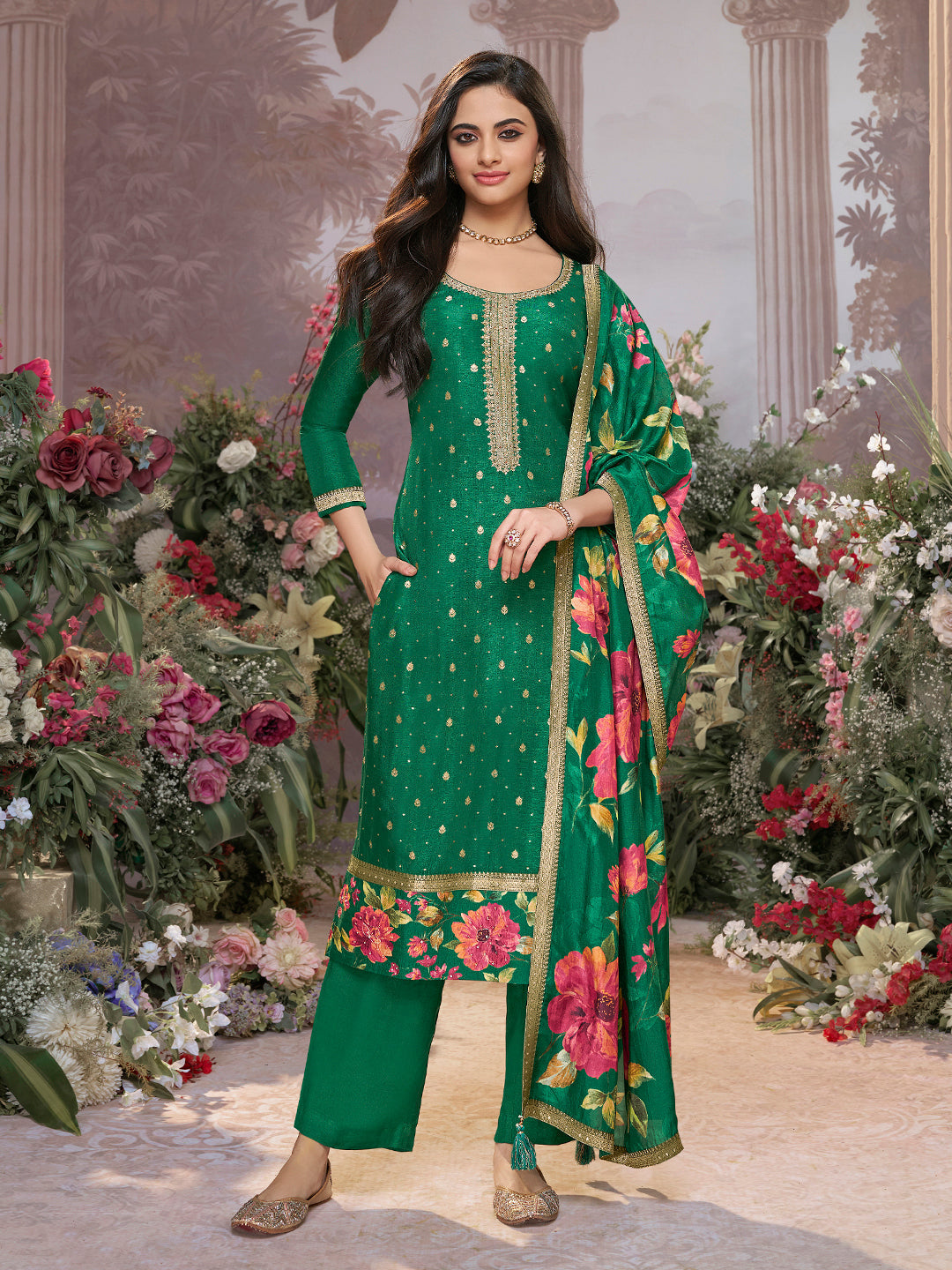 Green Dola Silk Kurta Set with Jacquard Work, Paired with a Dola Silk Digital Printed Dupatta