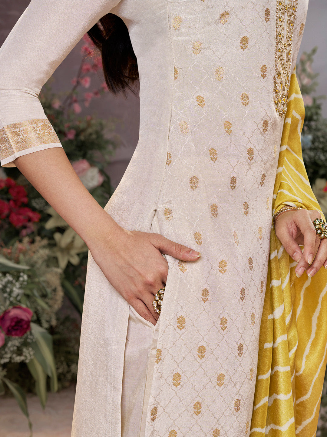 Cream Tissue Jacquard Kurta Set with Yellow Contrast Digital Print Dupatta - qivii