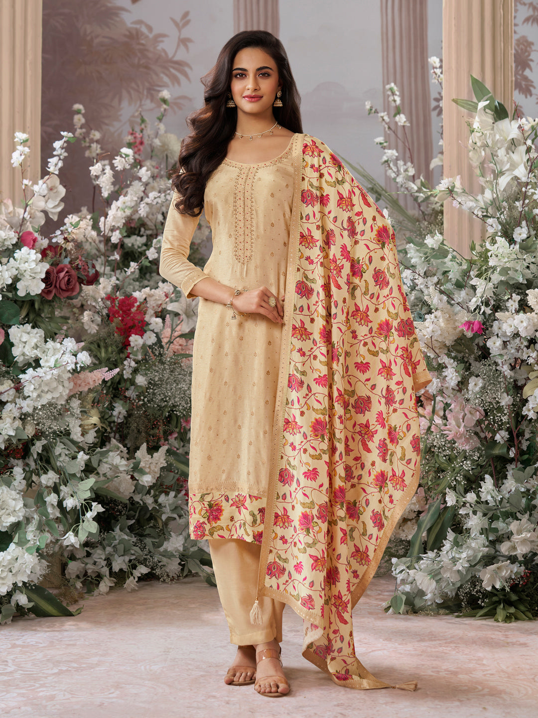 Off White Dola Silk Kurta Set with Jacquard Work, Paired with a Dola Silk Digital Printed Dupatta