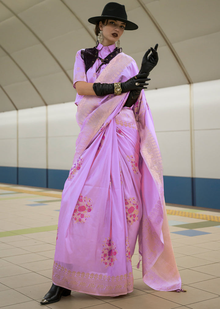 Beautiful Lilac Purple Handloom Woven Banarasi Silk Saree with intricate detailing