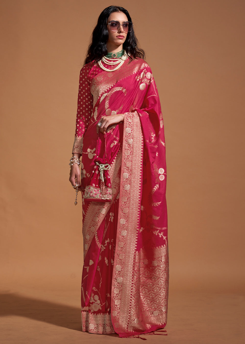 Raspberry Pink Floral Handloom Woven Georgette Silk Saree - qivii