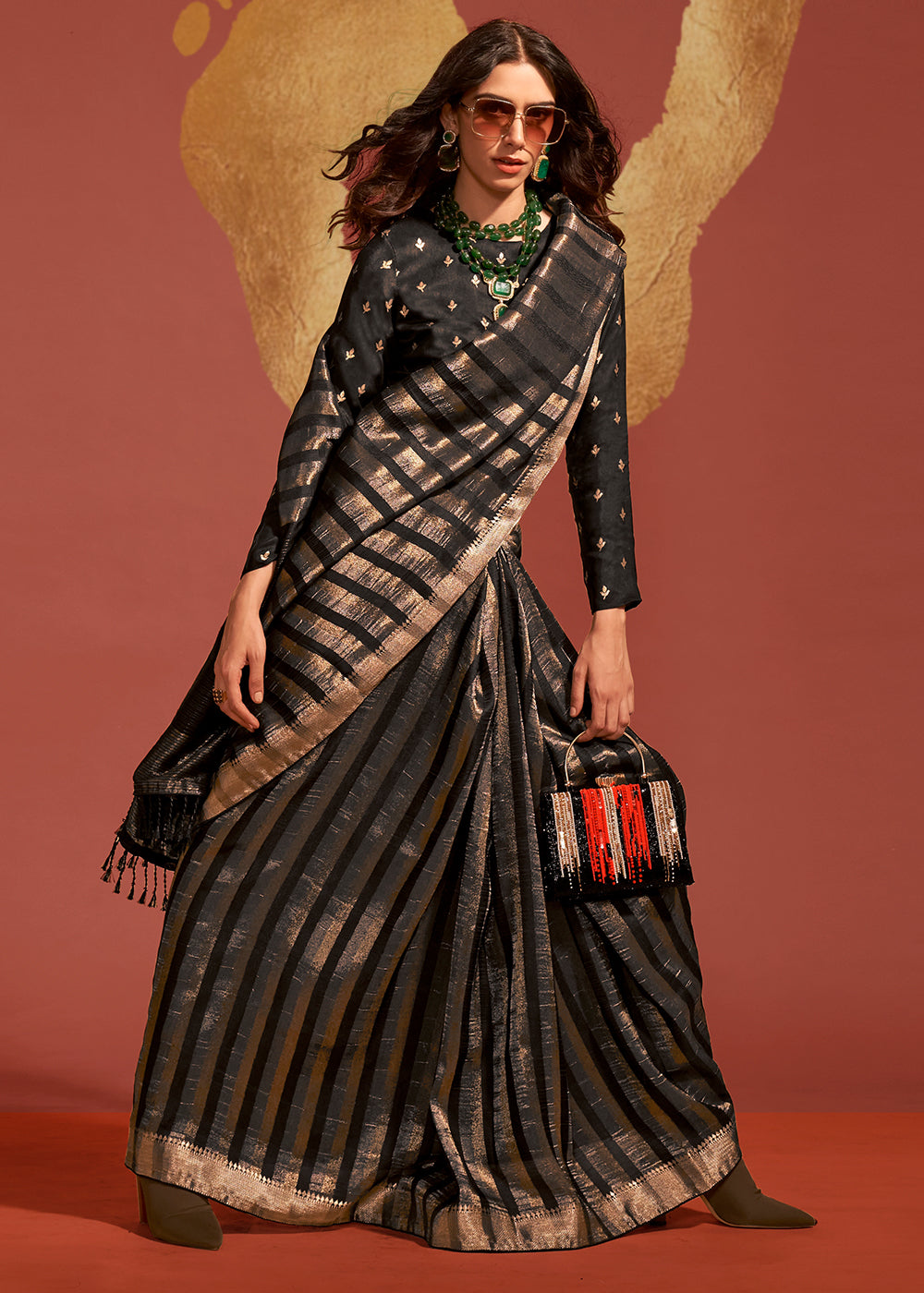 Midnight Black Handwoven Viscose Designer Saree - qivii