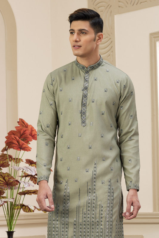 Men's Art Silk Thread Work Kurta Pajama In Green Colour