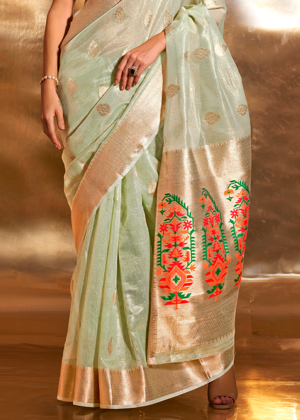 Cool Green Zari Woven Tissue Silk Saree Having Paithani Pallu - qivii