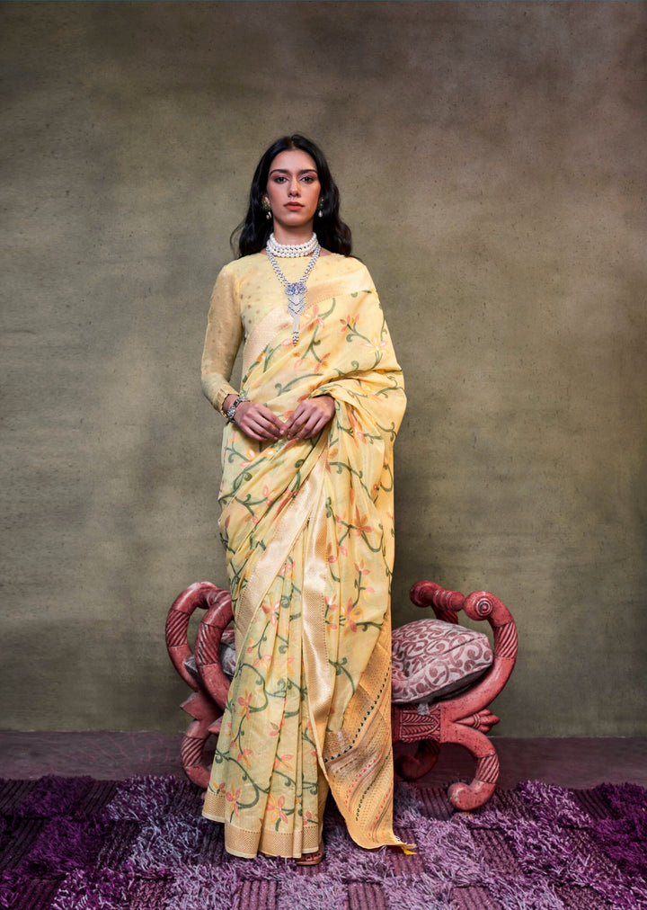 Printed Work Imposing Festive Wear Cotton Saree In Yellow Color