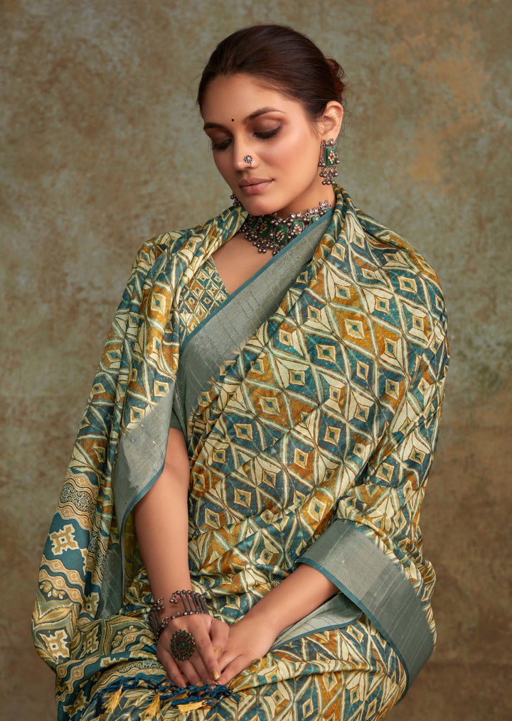 GREEN HANDLOOM SILK WITH SEQUENCE WEAVING SAREE