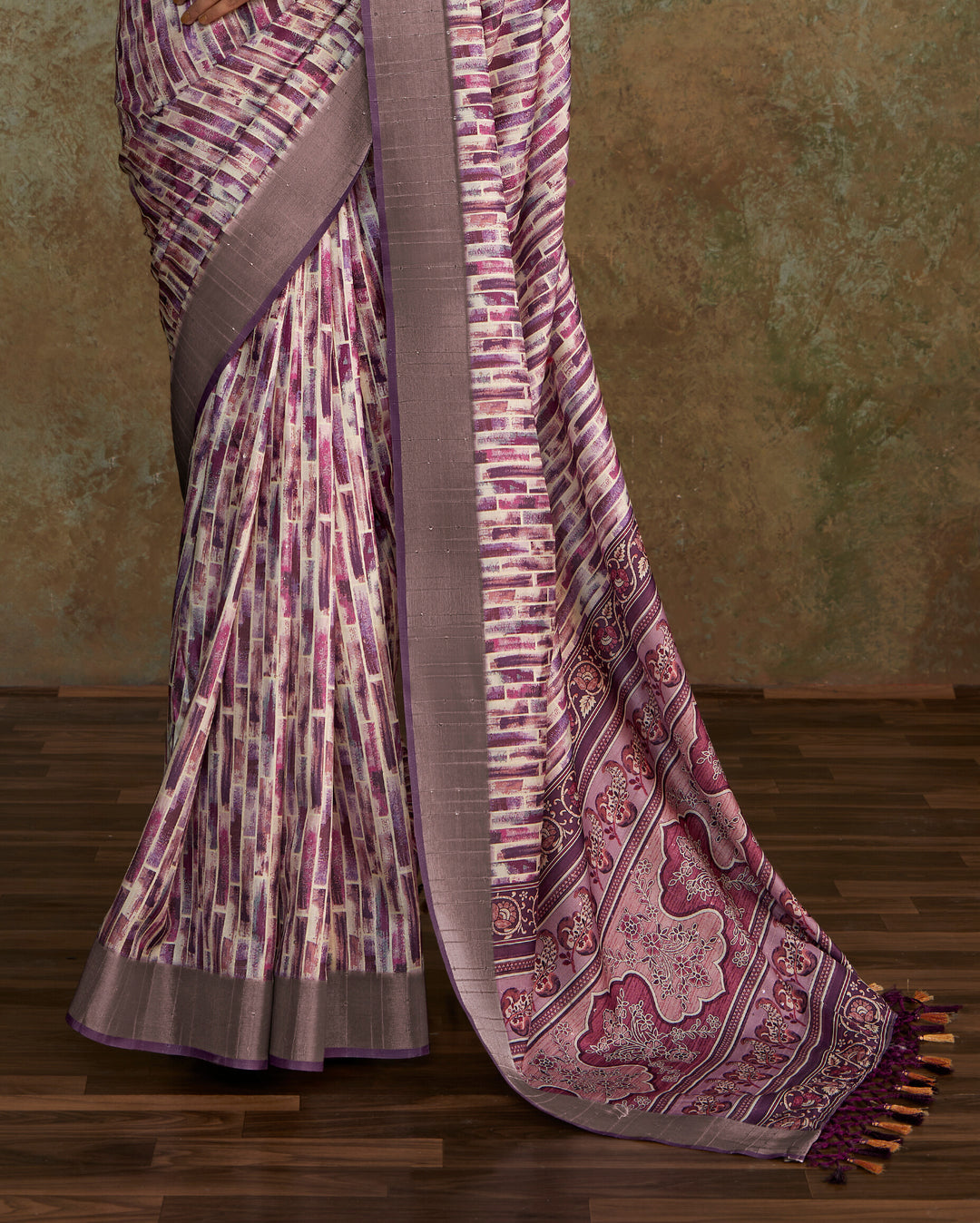 PURPLE HANDLOOM SILK WITH SEQUENCE WEAVING SAREE