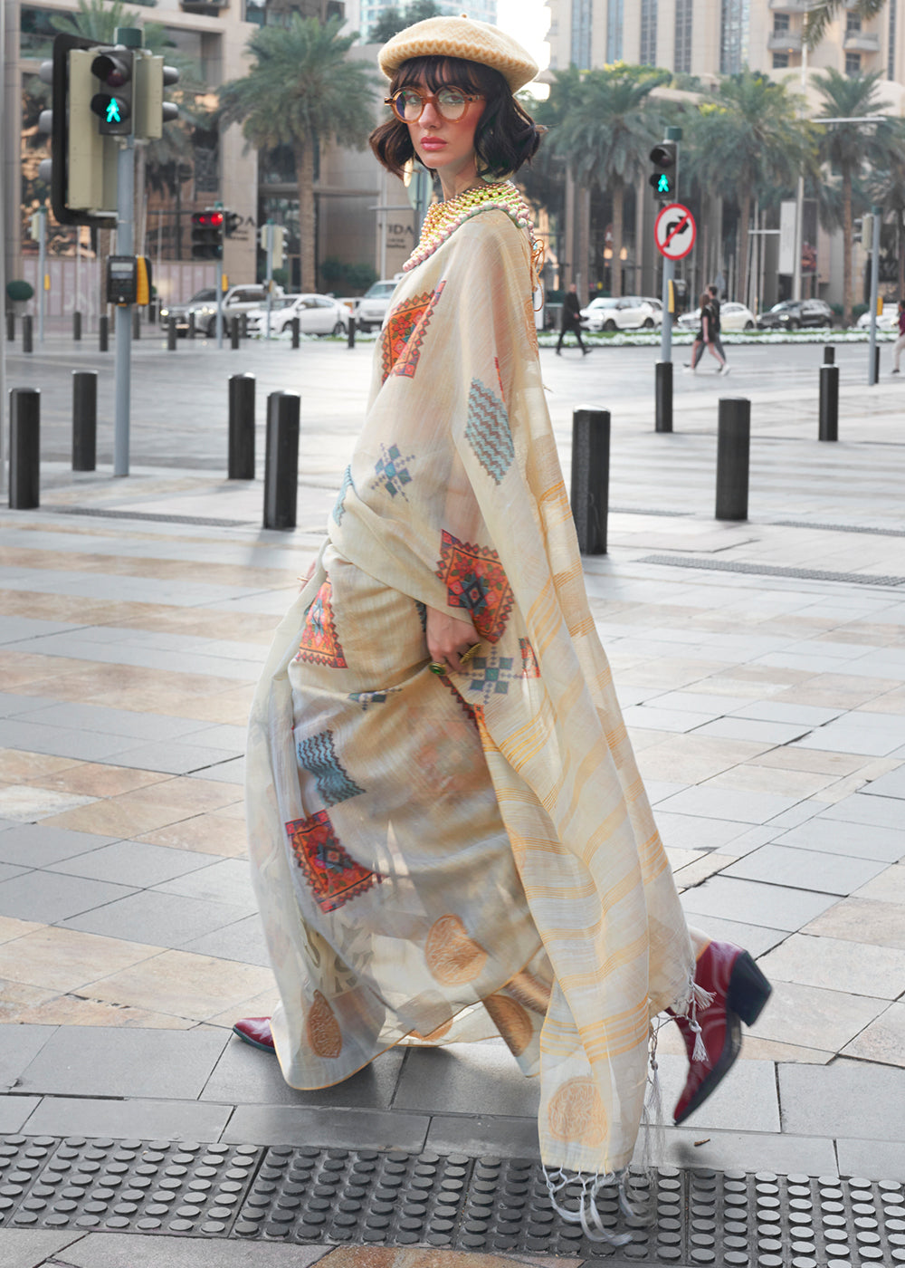 Concrete Grey Printed Handloom Zari Tissue Saree - qivii