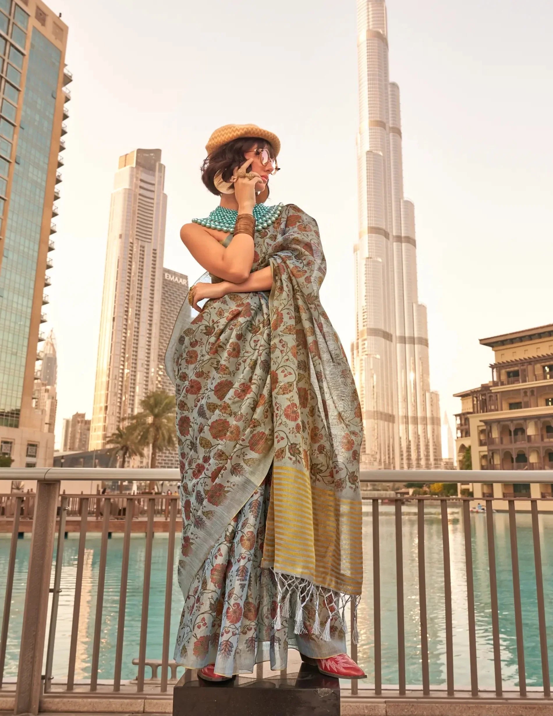 Dusty Grey Tissue Saree with Print & Zari Weaving Work - qivii