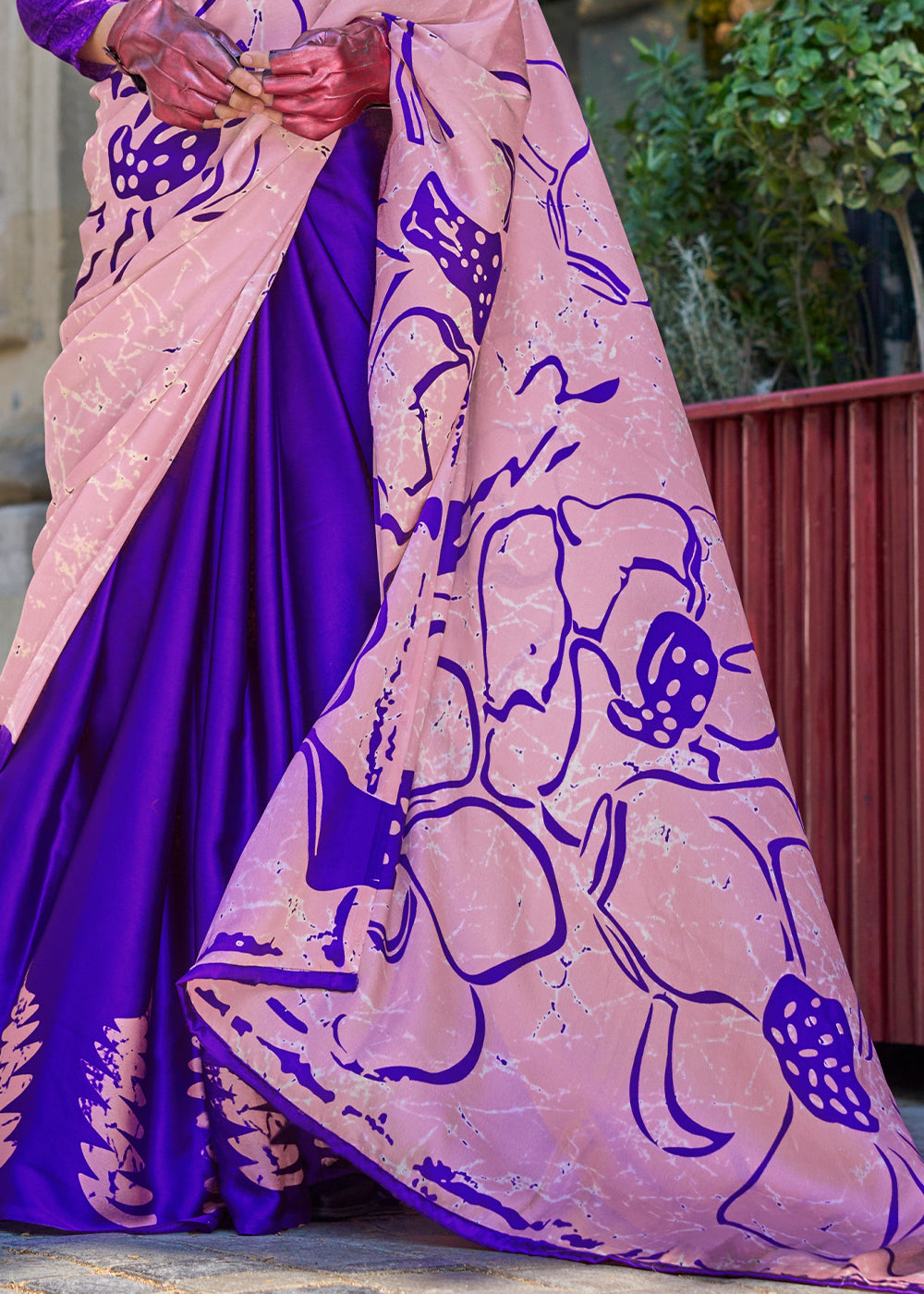 Blue & Pink Contemporary Printed Satin Crepe Saree - qivii