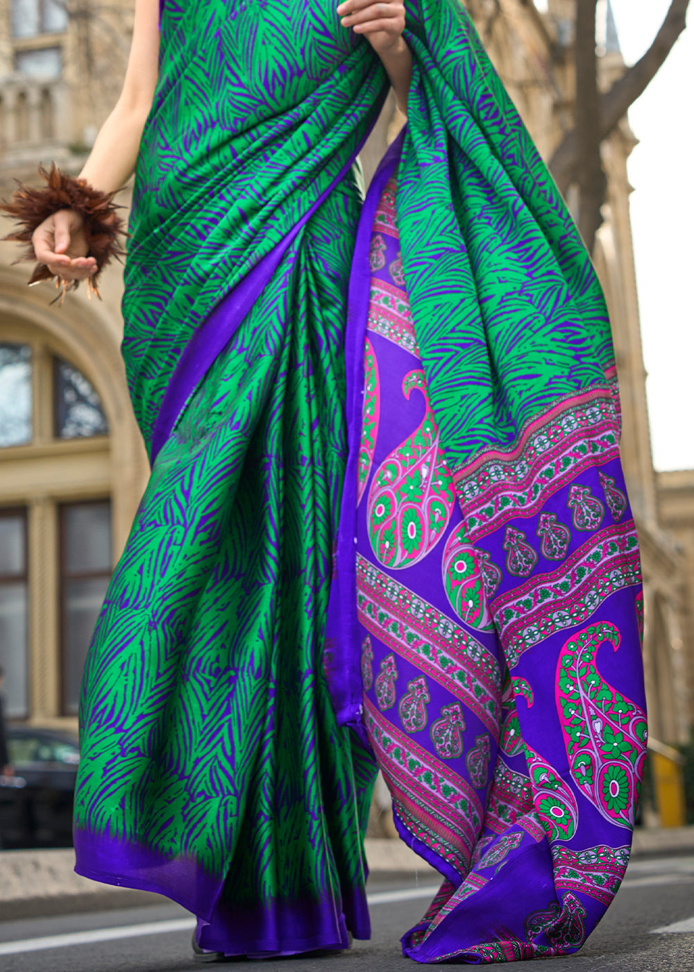 Shamrock Green Contemporary Printed Satin Crepe Saree - qivii