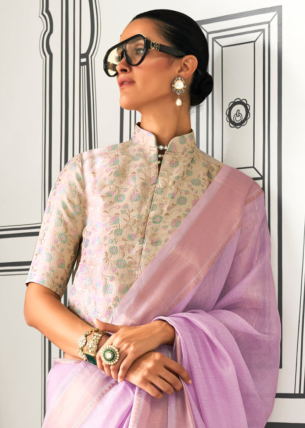 Lavender Purple Chiffon Saree Having Handloom Weaving Border & All Over Zari Lining - qivii