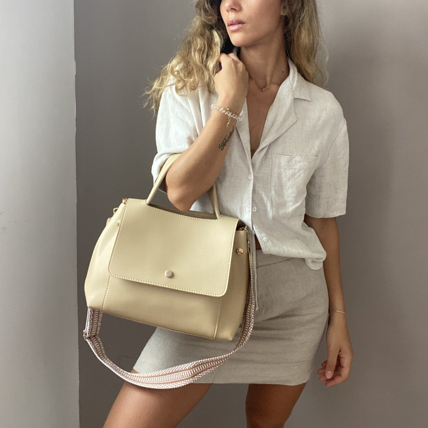 Solia | Crossbody Bag  - By Qivii