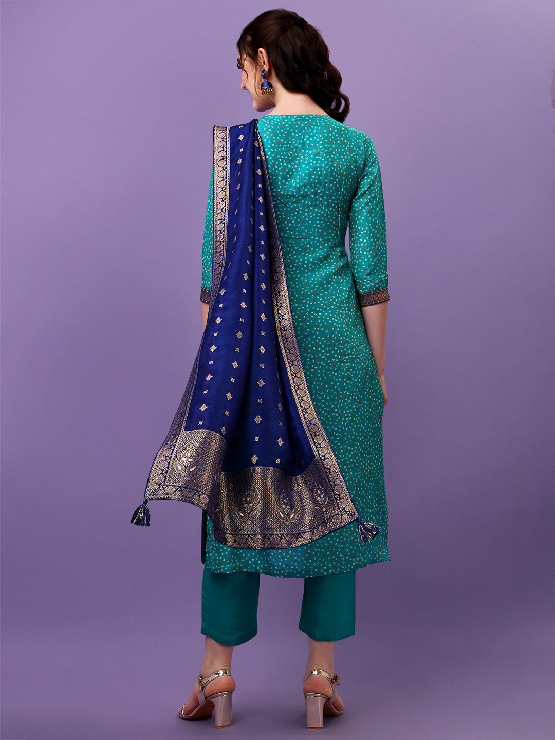 Rama Green Jacquard Kurta Suit Set by Qivii