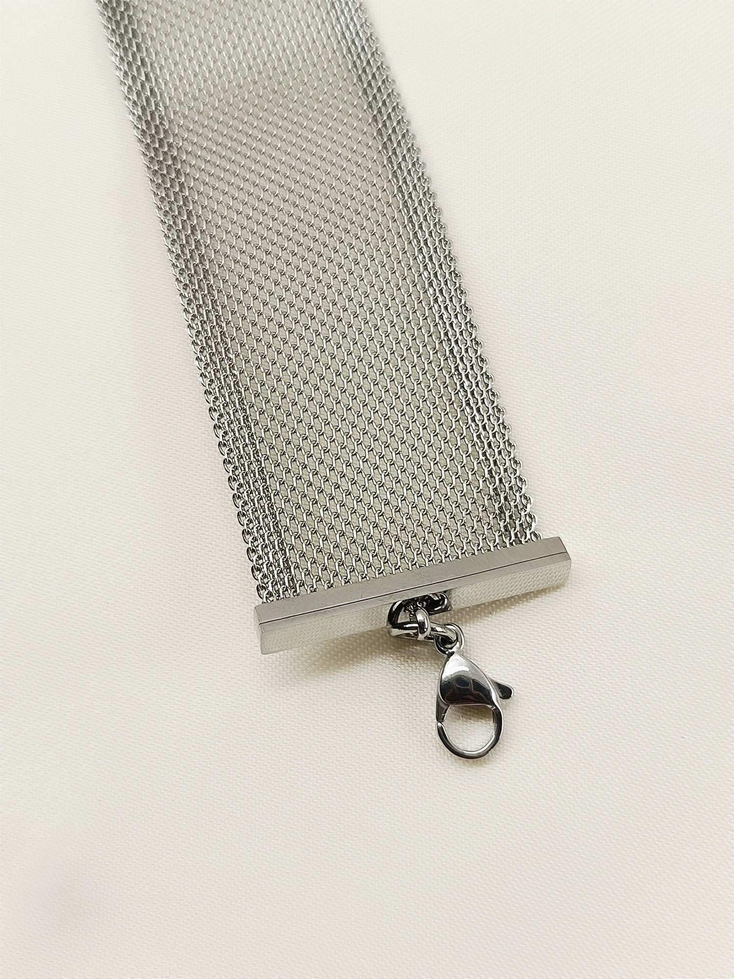 Smitakshi Silver Western Neckpiece