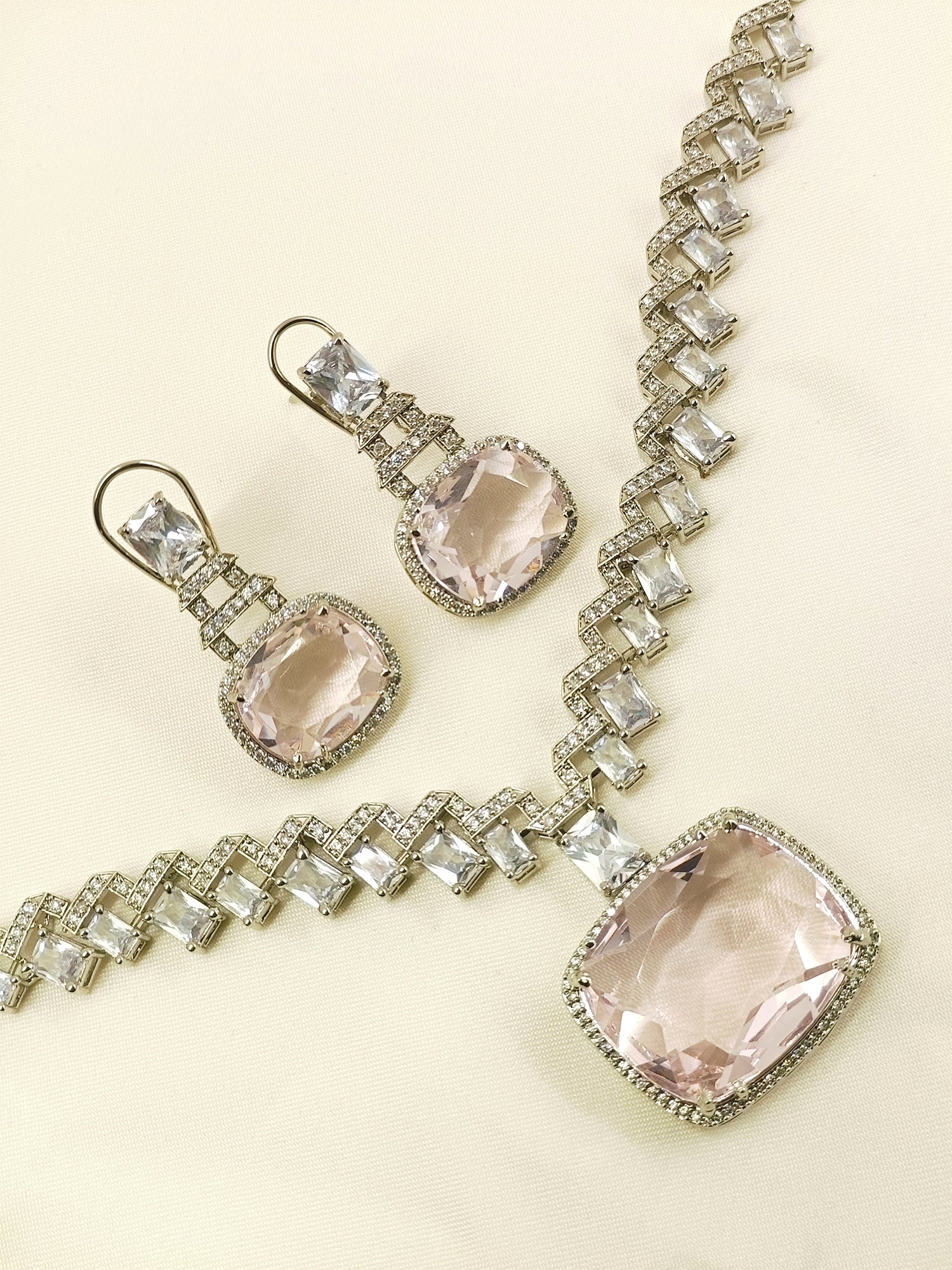 Yahsti Baby Pink American Diamond Necklace Set - qivii