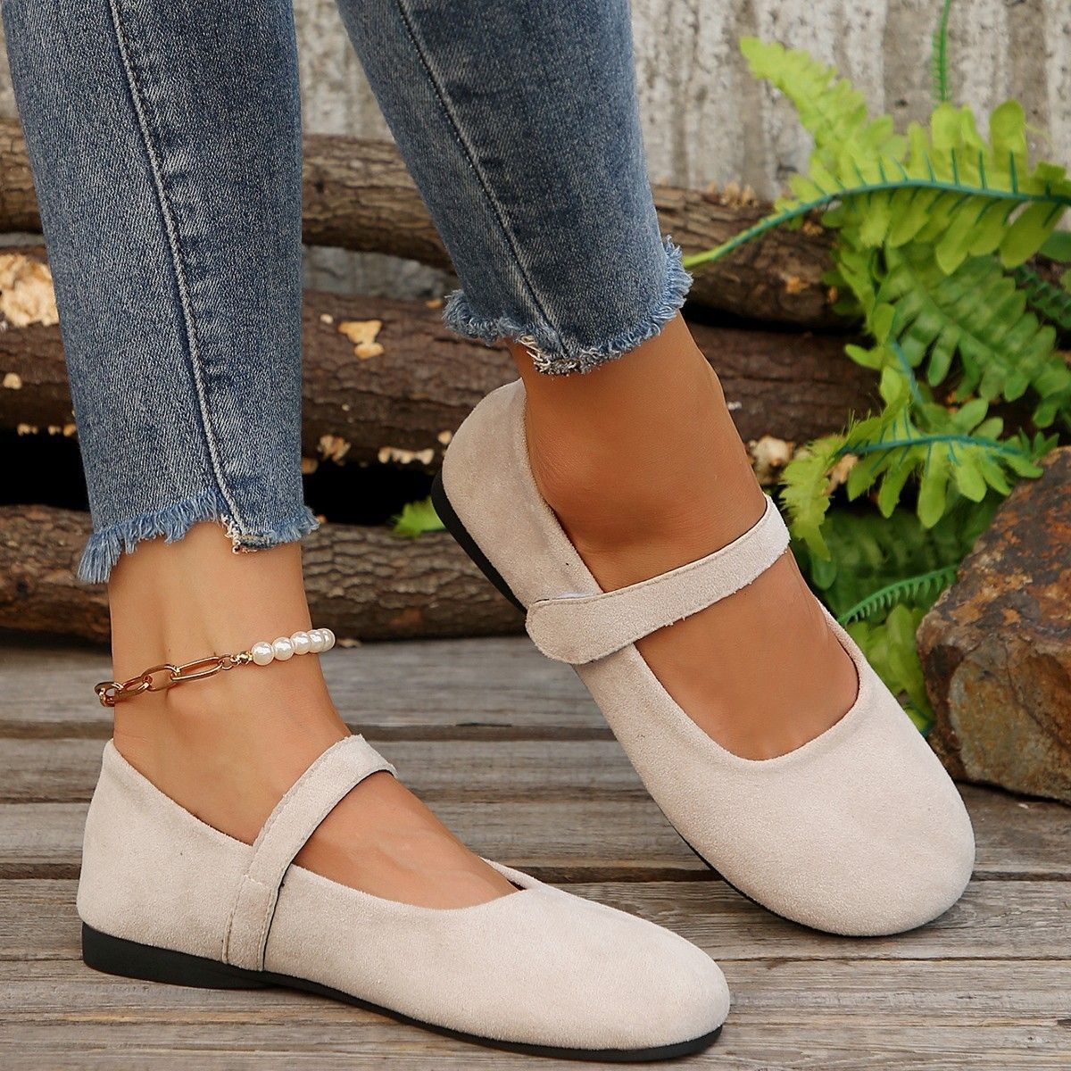 Women's Velmira Suede Mary Jane Flats - Vintage Round-Toe Ballet Shoes with Single Strap (US 5-10.5)