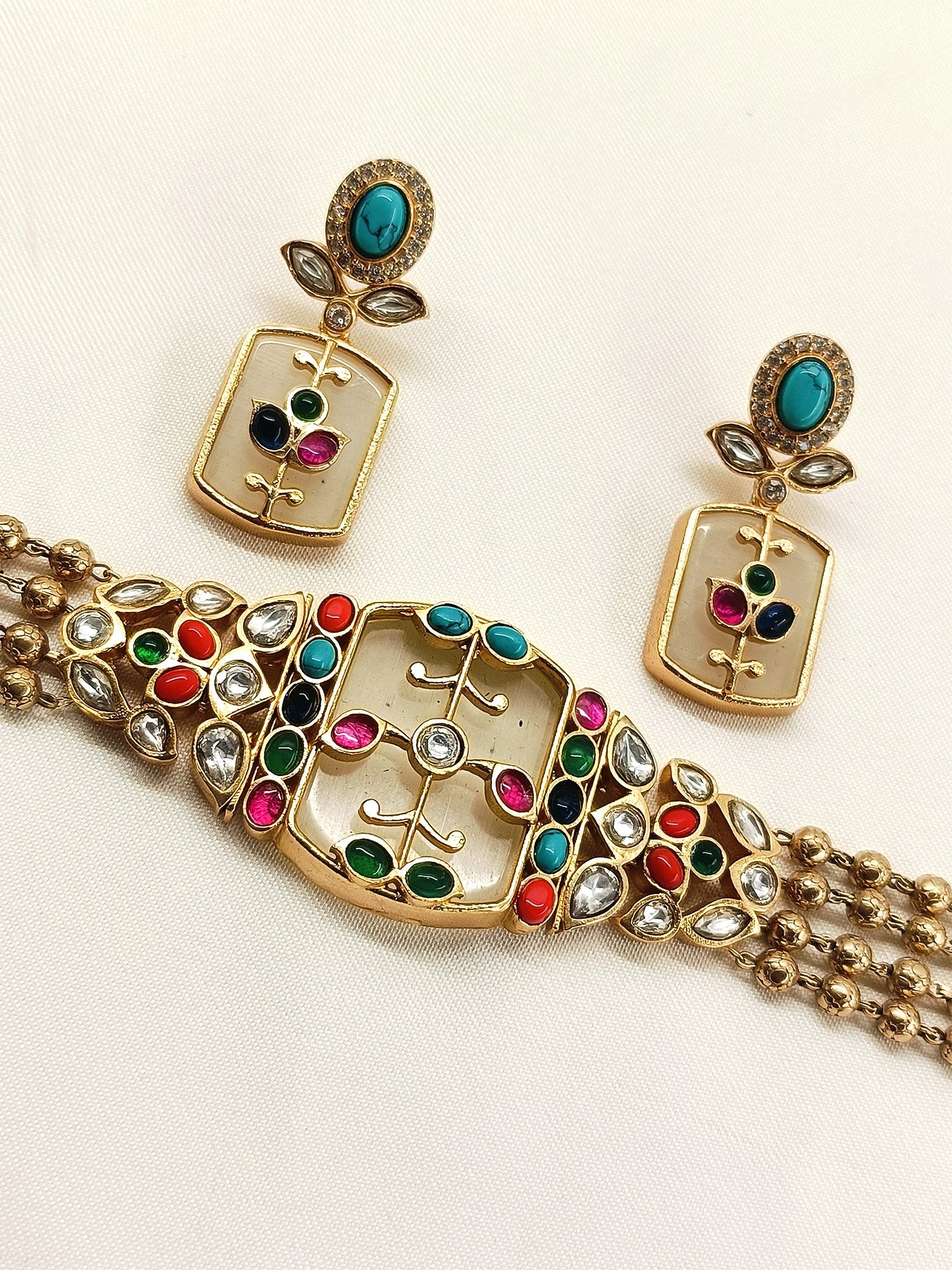 Anantya Multi Colour Kundan Choker Set - qivii