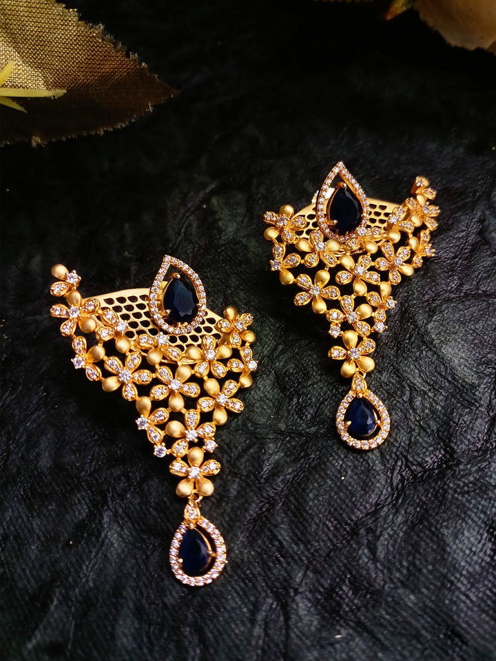 Tashvi Earcuff Style Earrings