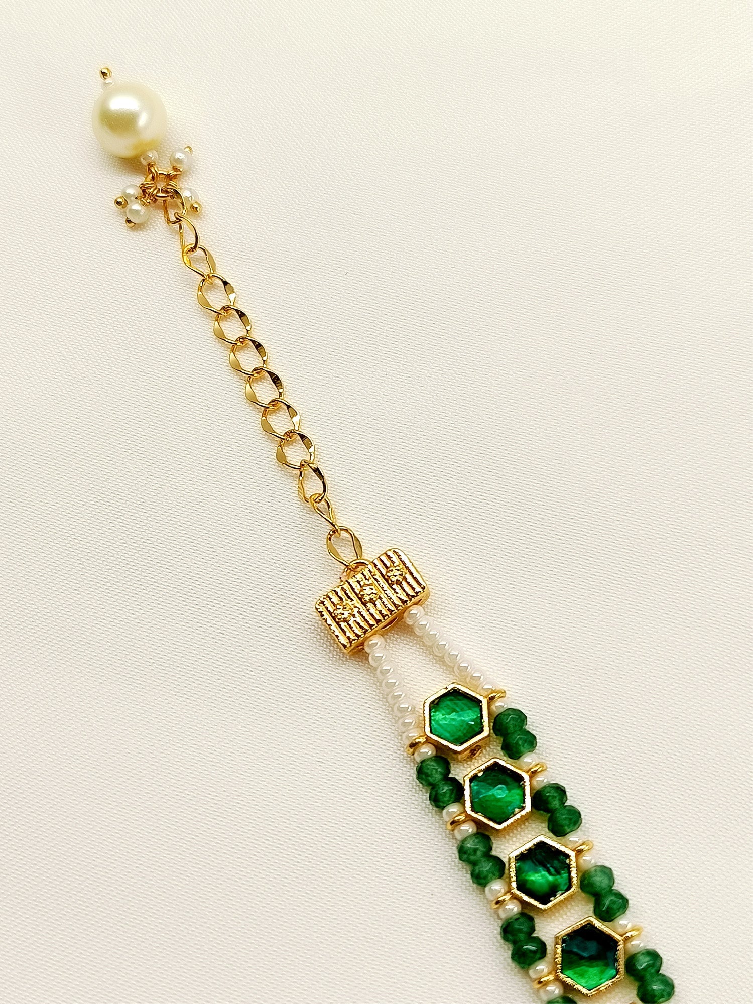 Kyra Green Kundan Bracelet