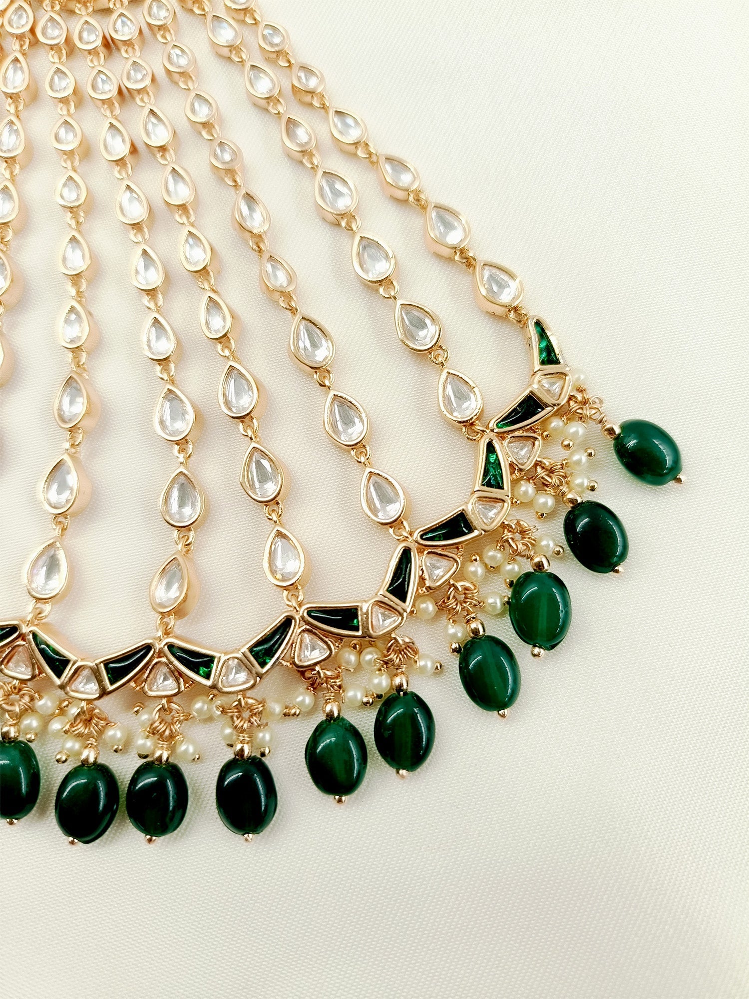 Prishti Green Kundan Passa