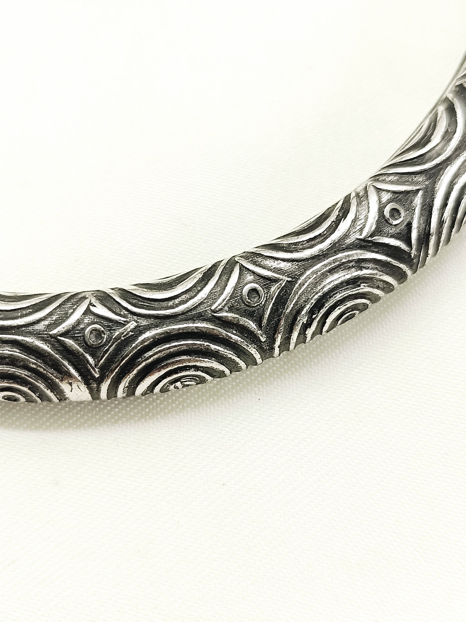 Krsna Oxidized Silver Anklet [Price Is For Single Piece]