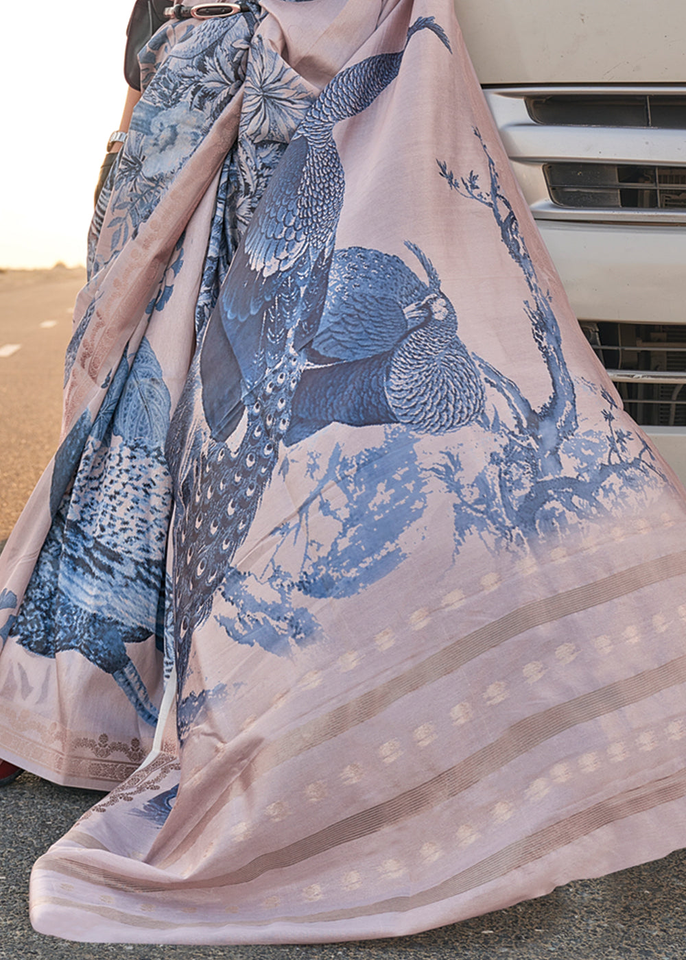 Lavender Purple Woven Tussar Silk Saree