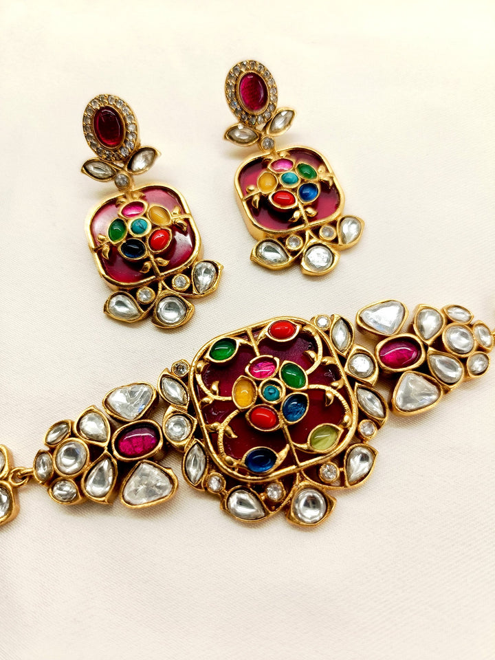 Peahan Navaratna Kundan Choker Set