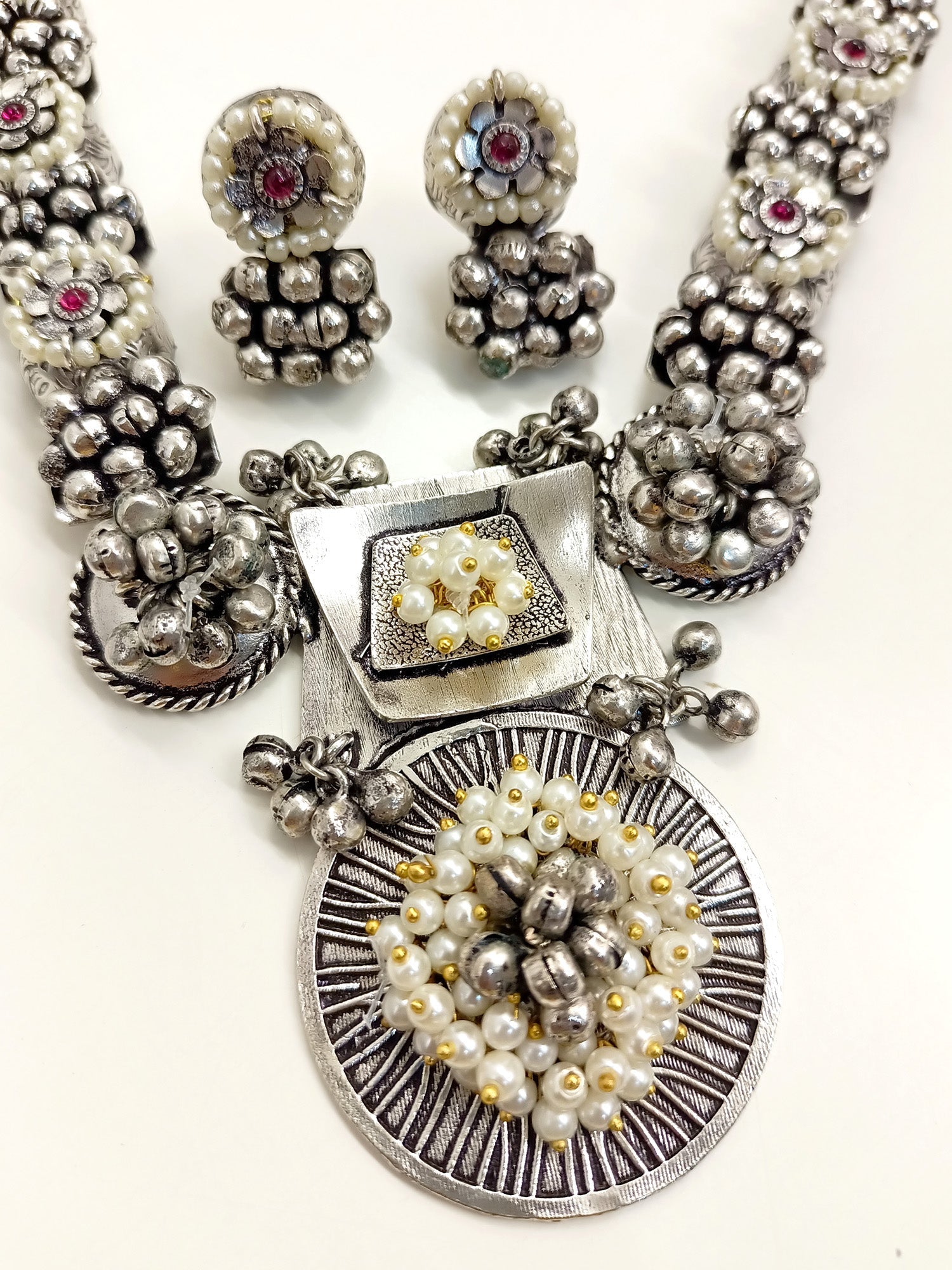 Elaina Maroon Oxidized Necklace Set - qivii