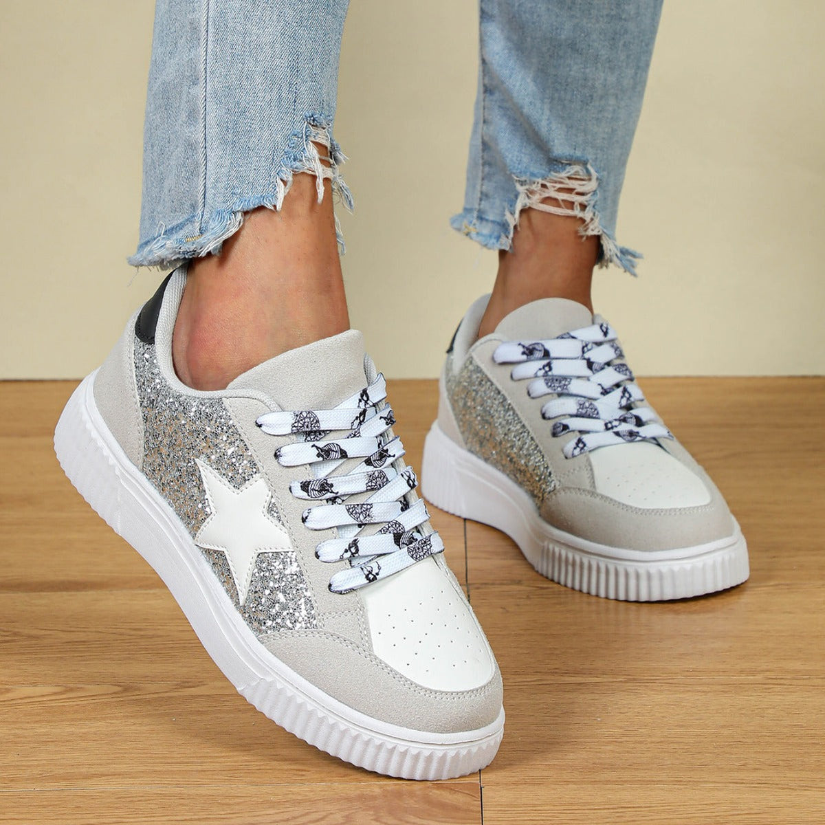 Women's Plus Size Trendy Sequins Skate Shoes - Soft Cushioned Lace-Up Casual Sneakers for Unisex Couples, Outdoor & School Streetwear